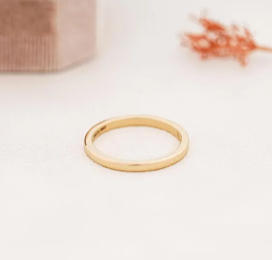 14K Solid Yellow Gold Wedding Unisex engraved Band