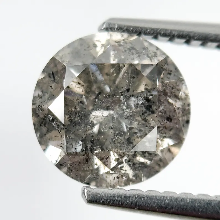 1.75 Ct Round Brilliant Cut Grey Natural Fancy Diamond
