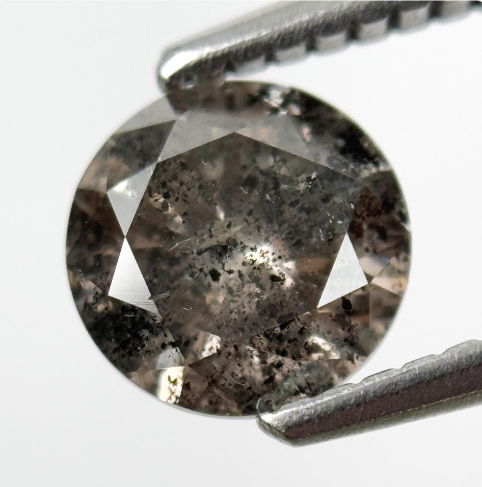 1.00 Ct Round Brilliant Cut Grey Natural Fancy Diamond