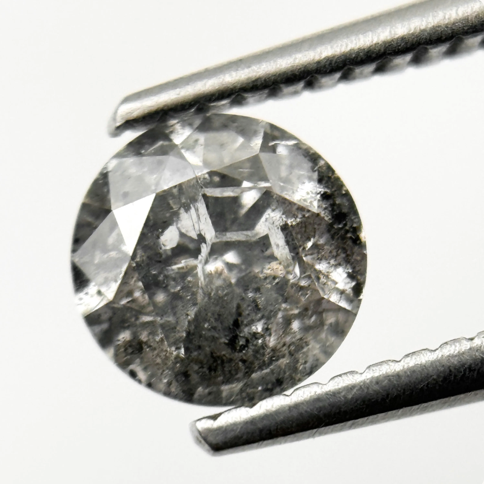 1.03 Ct Round Brilliant Cut Grey Natural Fancy Diamond