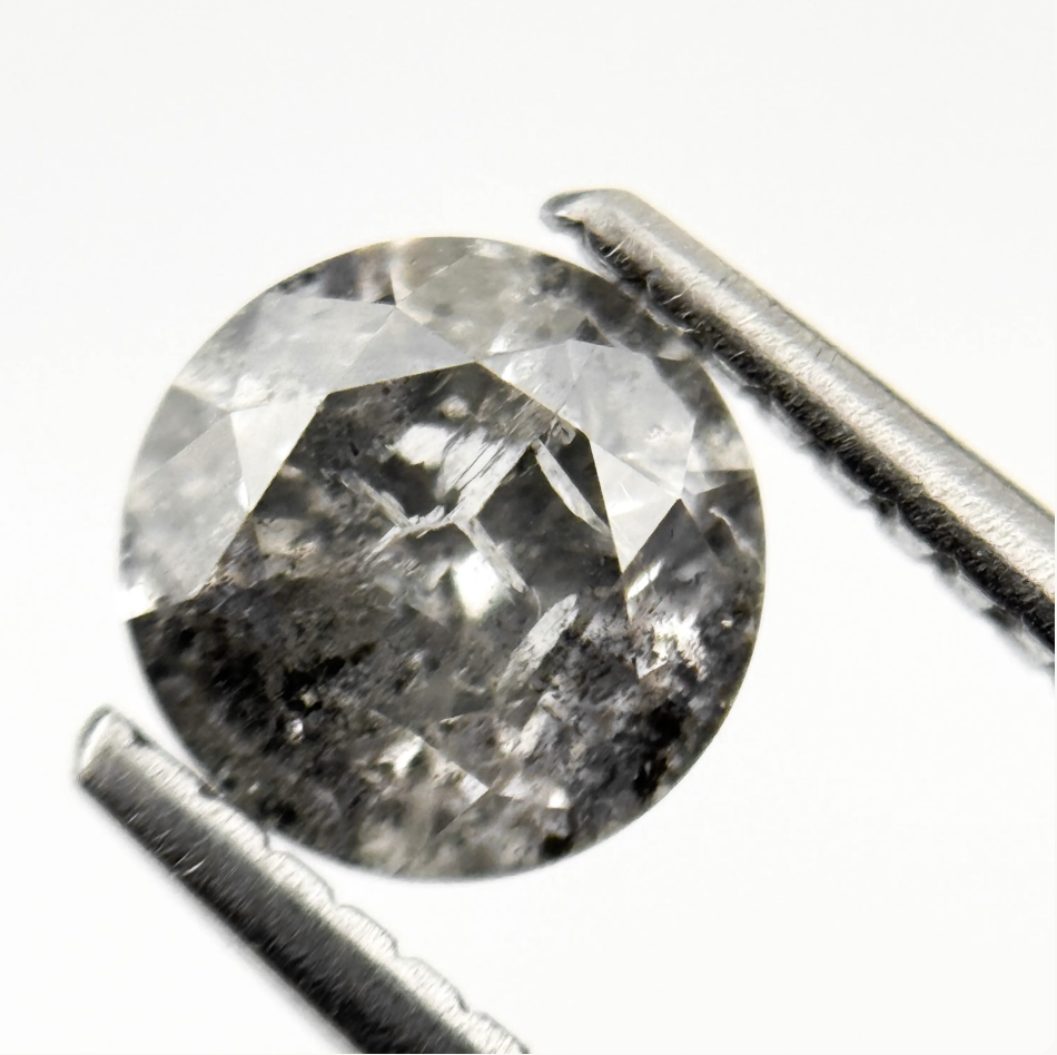 1.03 Ct Round Brilliant Cut Grey Natural Fancy Diamond