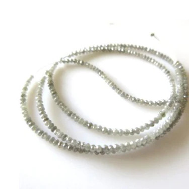 24 Ct Beads Checker White & Gray Natural Loose Diamond