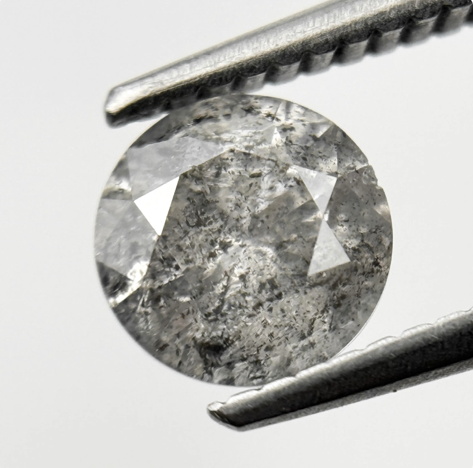 1.17 Ct Round Brilliant Cut Grey Natural Fancy Diamond