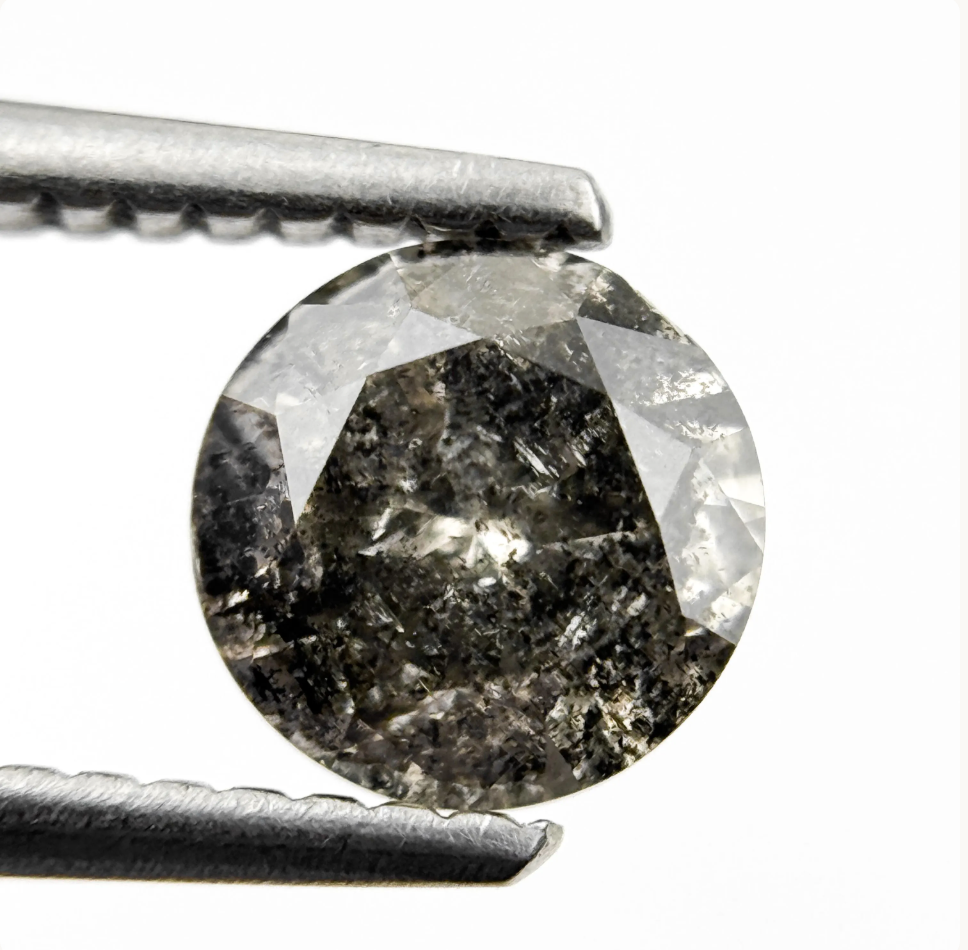 1.04 Ct Round Brilliant Cut Grey Natural Fancy Diamond