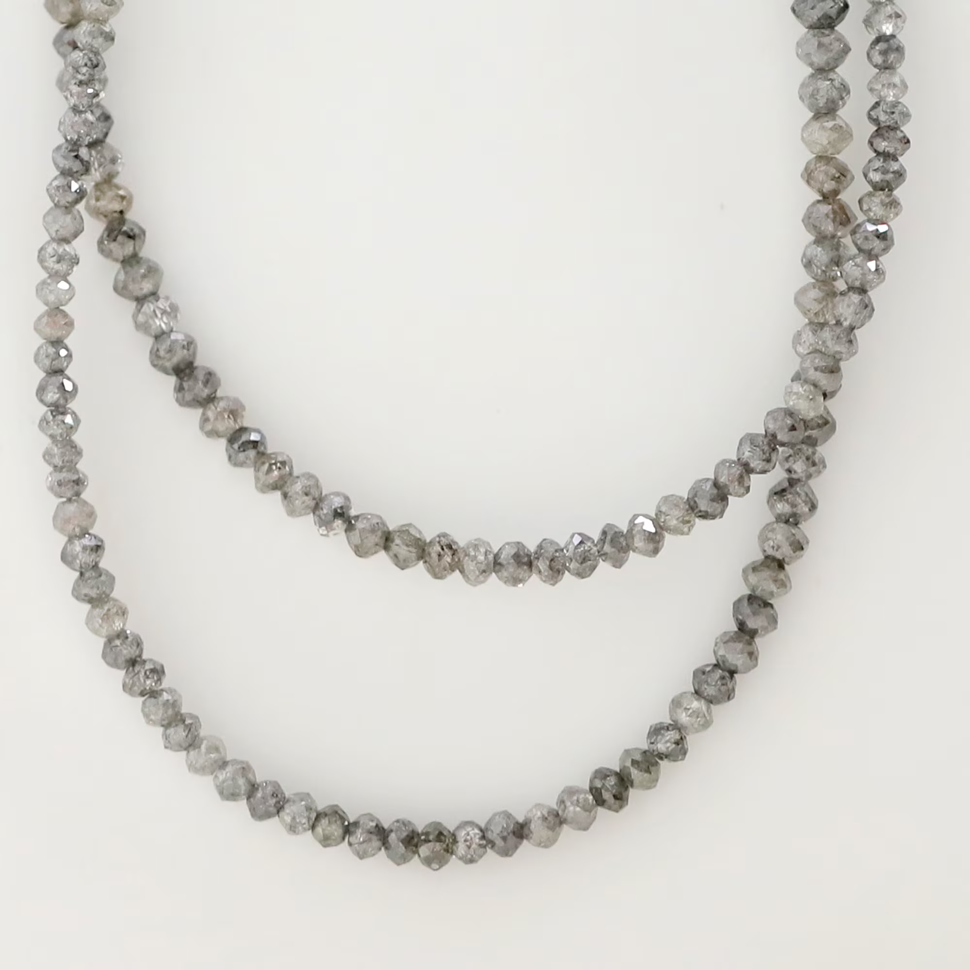 3 MM to 4.8 MM Beads Checker Gray Natural Salt and Pepper Diamond