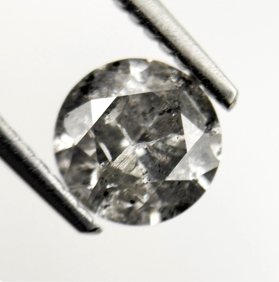 1.03 Ct Round Brilliant Cut Grey Natural Fancy Diamond