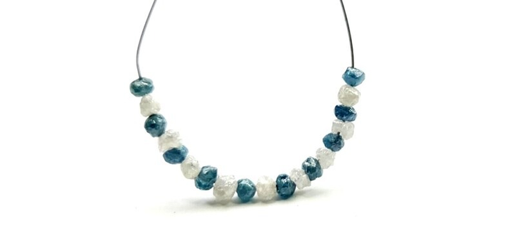 2.0-3.0 MM Beads Checker Blue & White Natural Loose Diamond