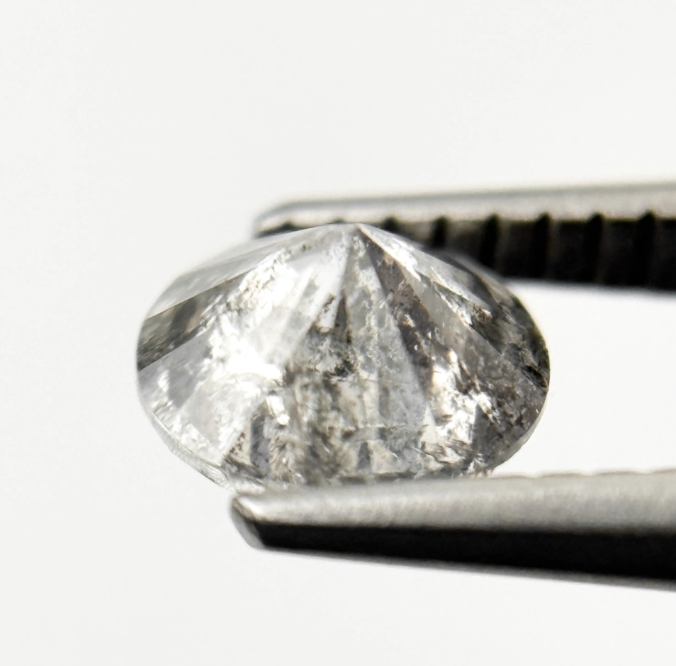 1.03 Ct Round Brilliant Cut Grey Natural Fancy Diamond