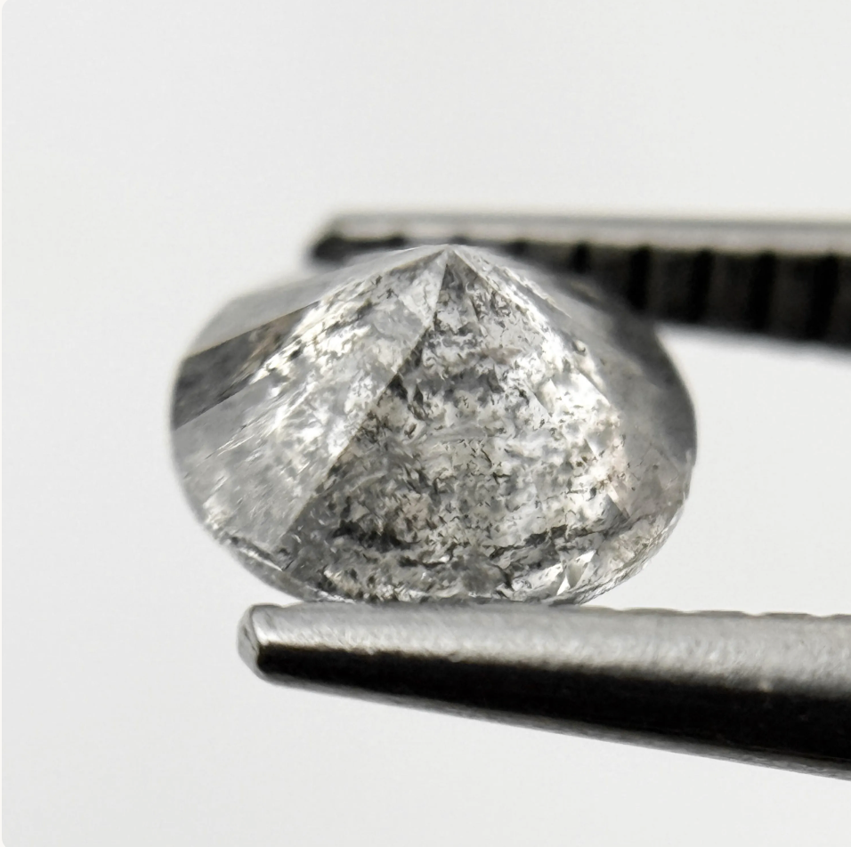 1.17 Ct Round Brilliant Cut Grey Natural Fancy Diamond
