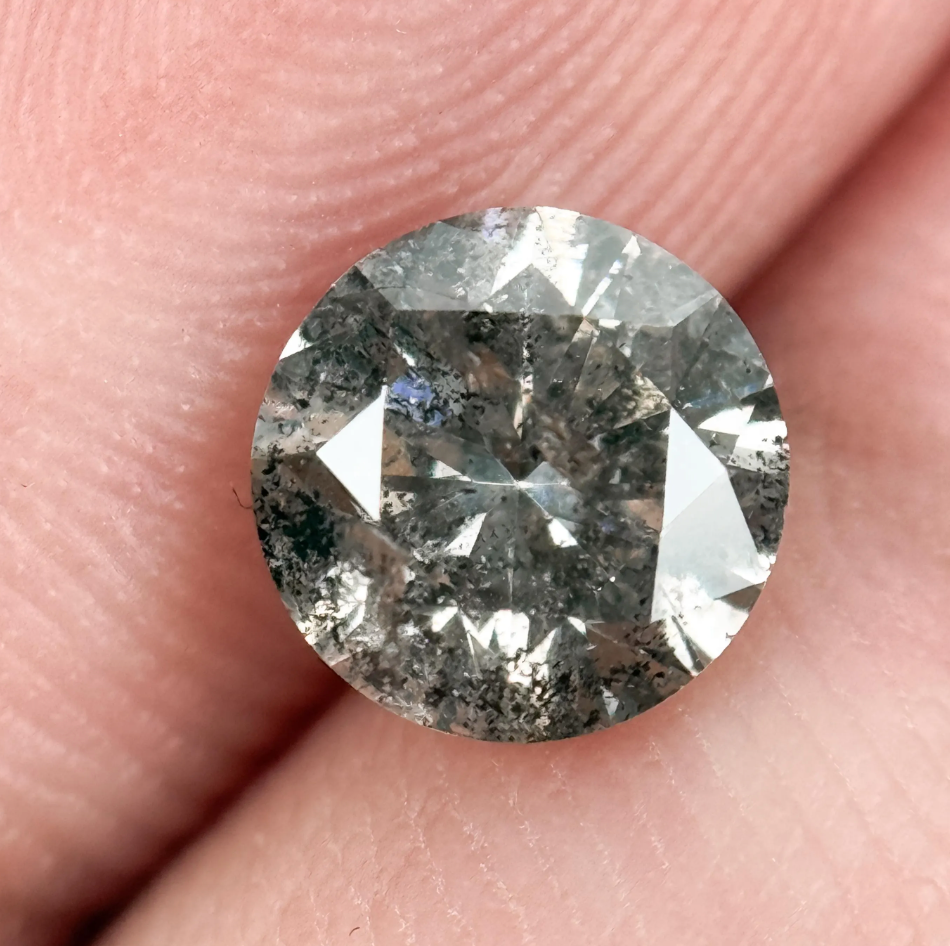 1.05 Ct Round Brilliant Cut Grey Natural Galaxy Diamond