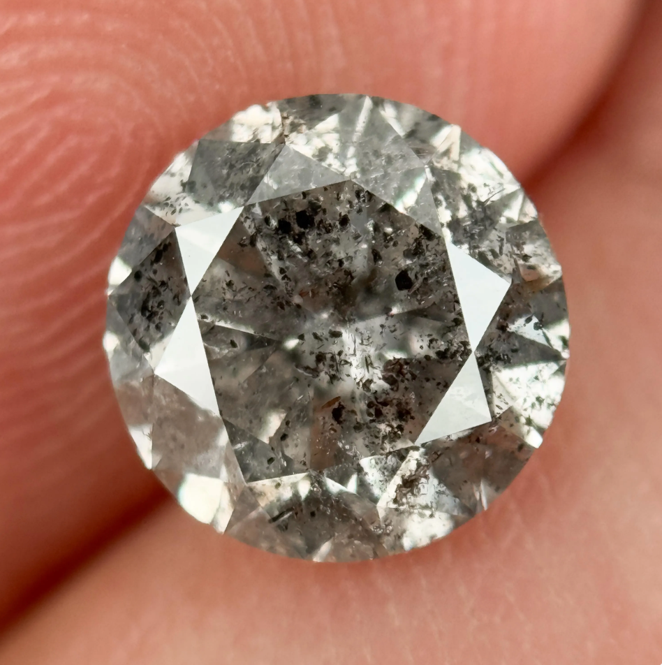 1.75 Ct Round Brilliant Cut Grey Natural Fancy Diamond