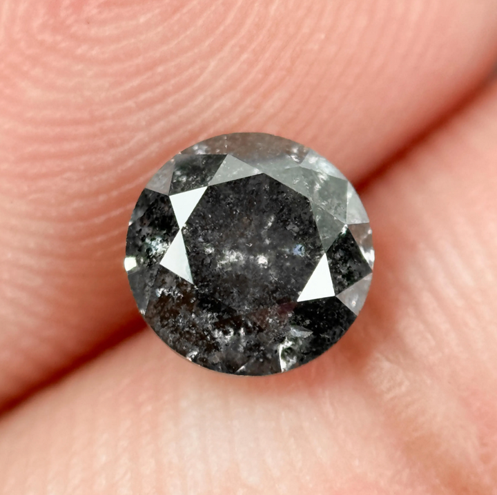 1.05 Ct Round Brilliant Cut Grey Natural Loose Diamond