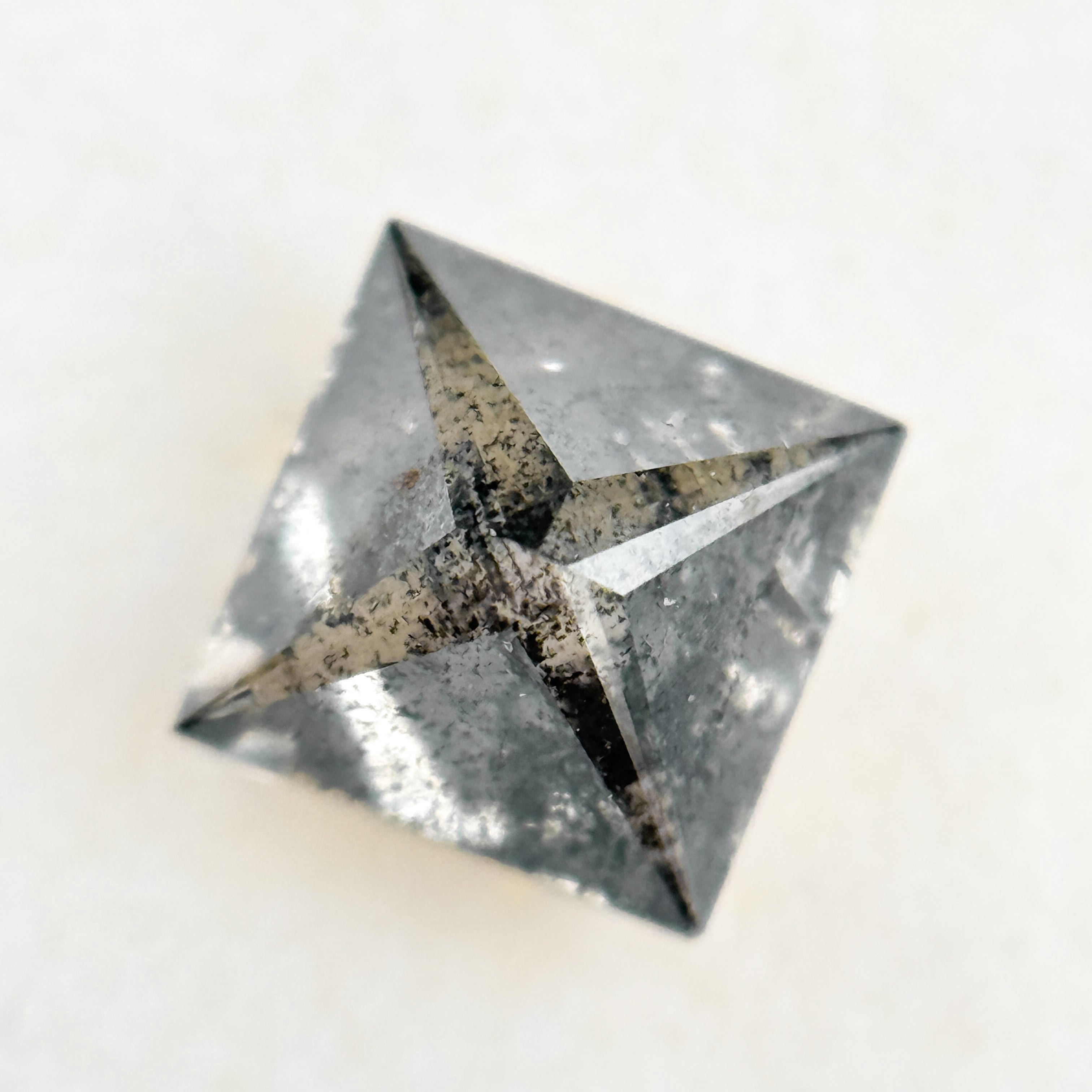 1.04 Ct Round Rose Cut Grey Natural Salt and Pepper Diamond