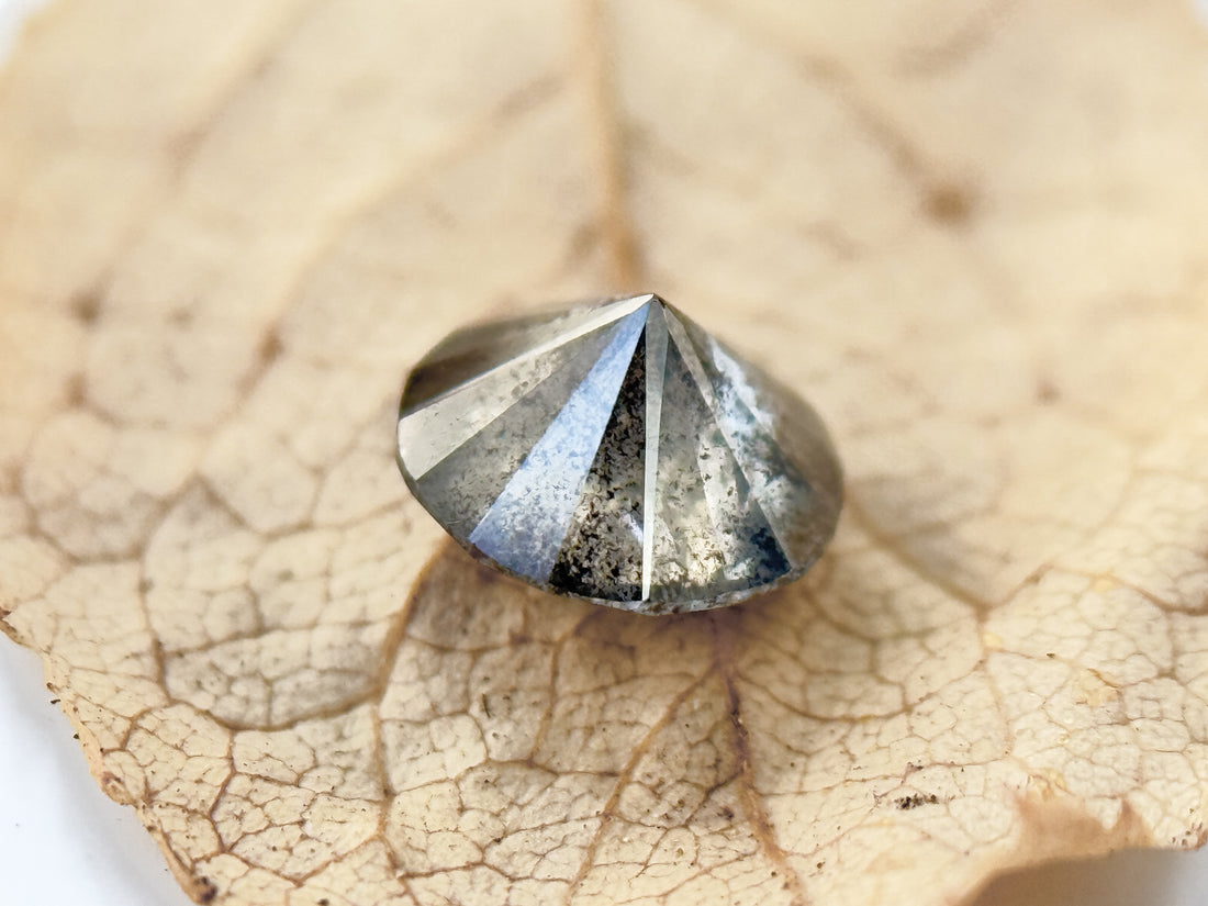 0.58 Ct Round Brilliant Cut Grey Natural Fancy Diamond