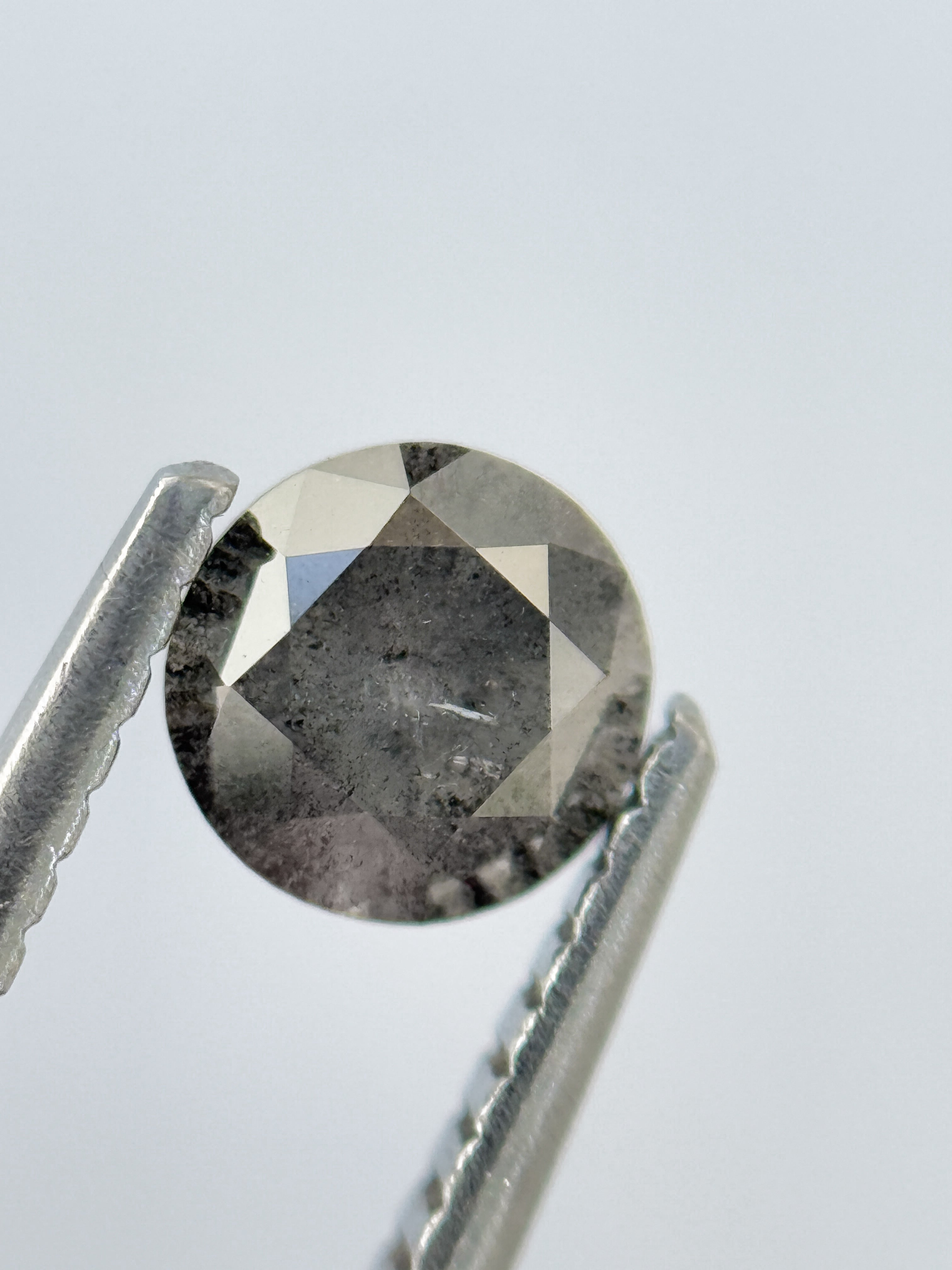 0.58 Ct Round Brilliant Cut Grey Natural Fancy Diamond
