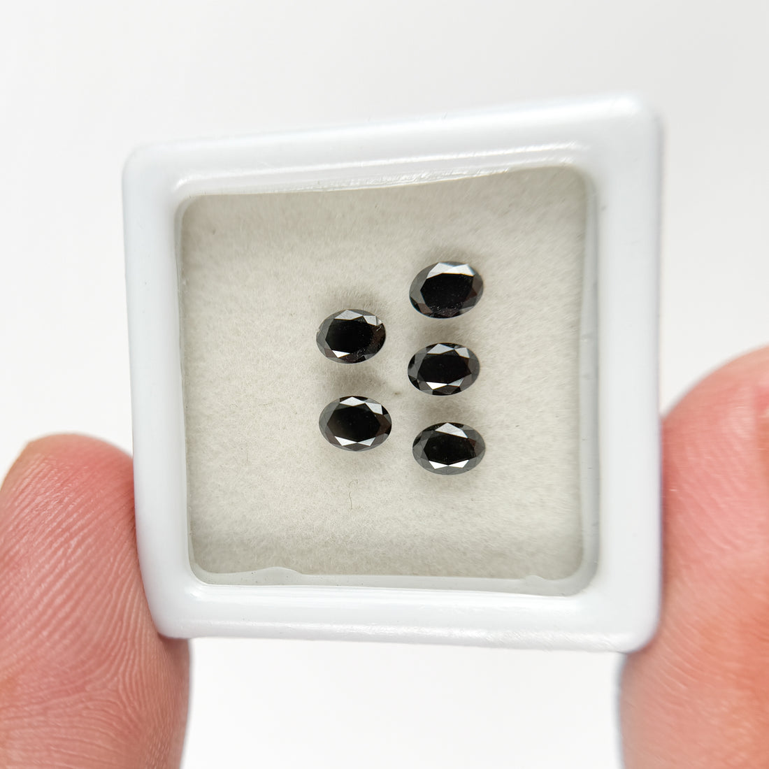 4 X 3 MM Oval Brilliant Cut Black Natural Fancy Diamond Loose