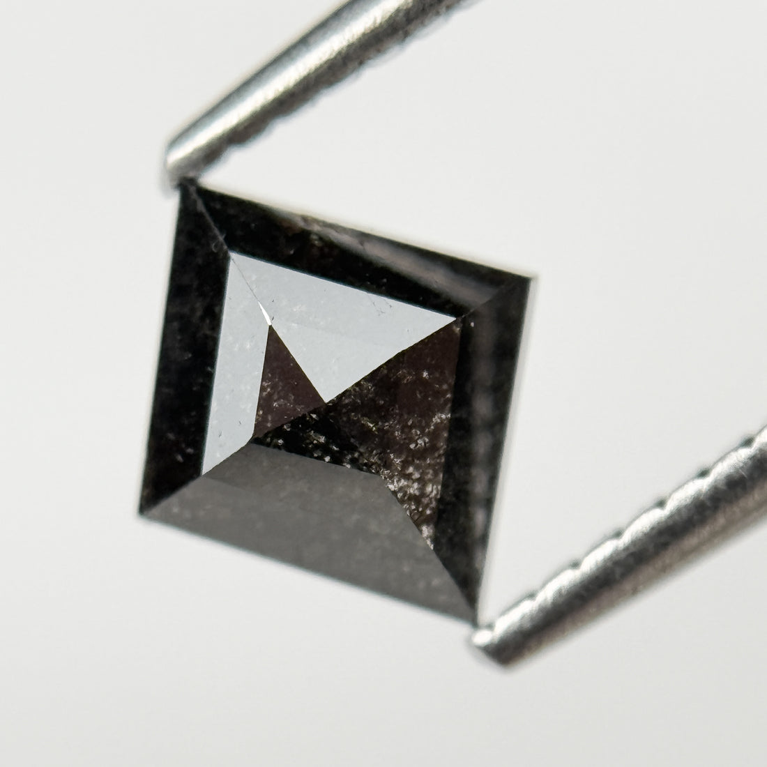 0.92 Ct Kite Rose Cut Grey Natural Salt and Pepper Diamond