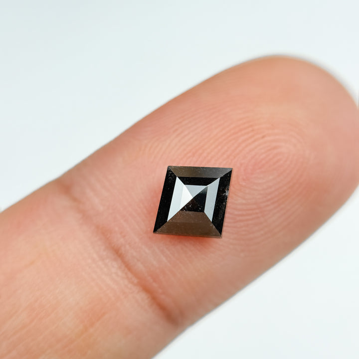 0.92 Ct Kite Rose Cut Grey Natural Salt and Pepper Diamond