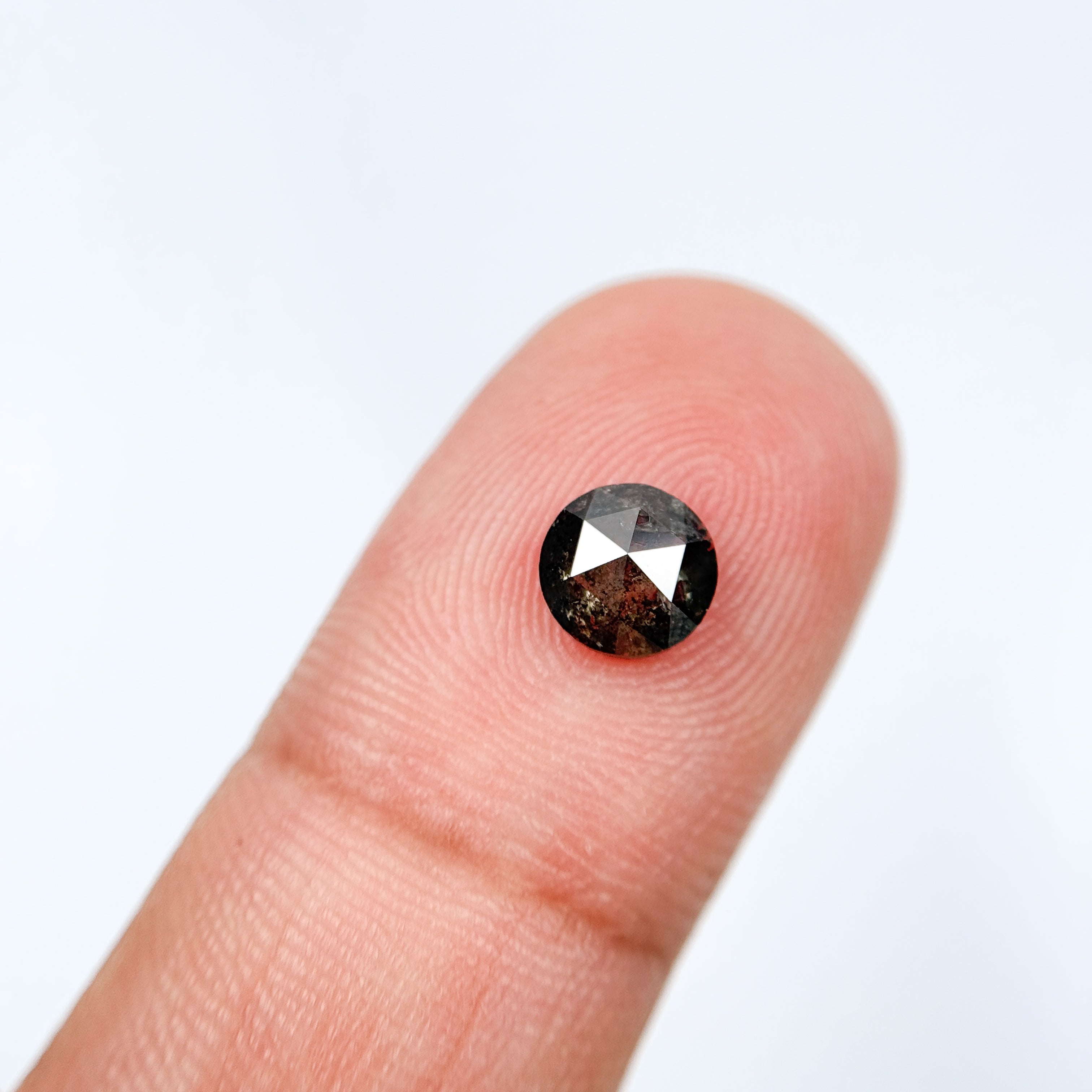 0.86 Ct Round Rose Cut Grey Natural Salt and Pepper Diamond
