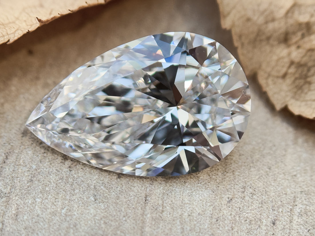 2.50 Ct Pear Brilliant Cut White Lab Grown Fancy Diamond