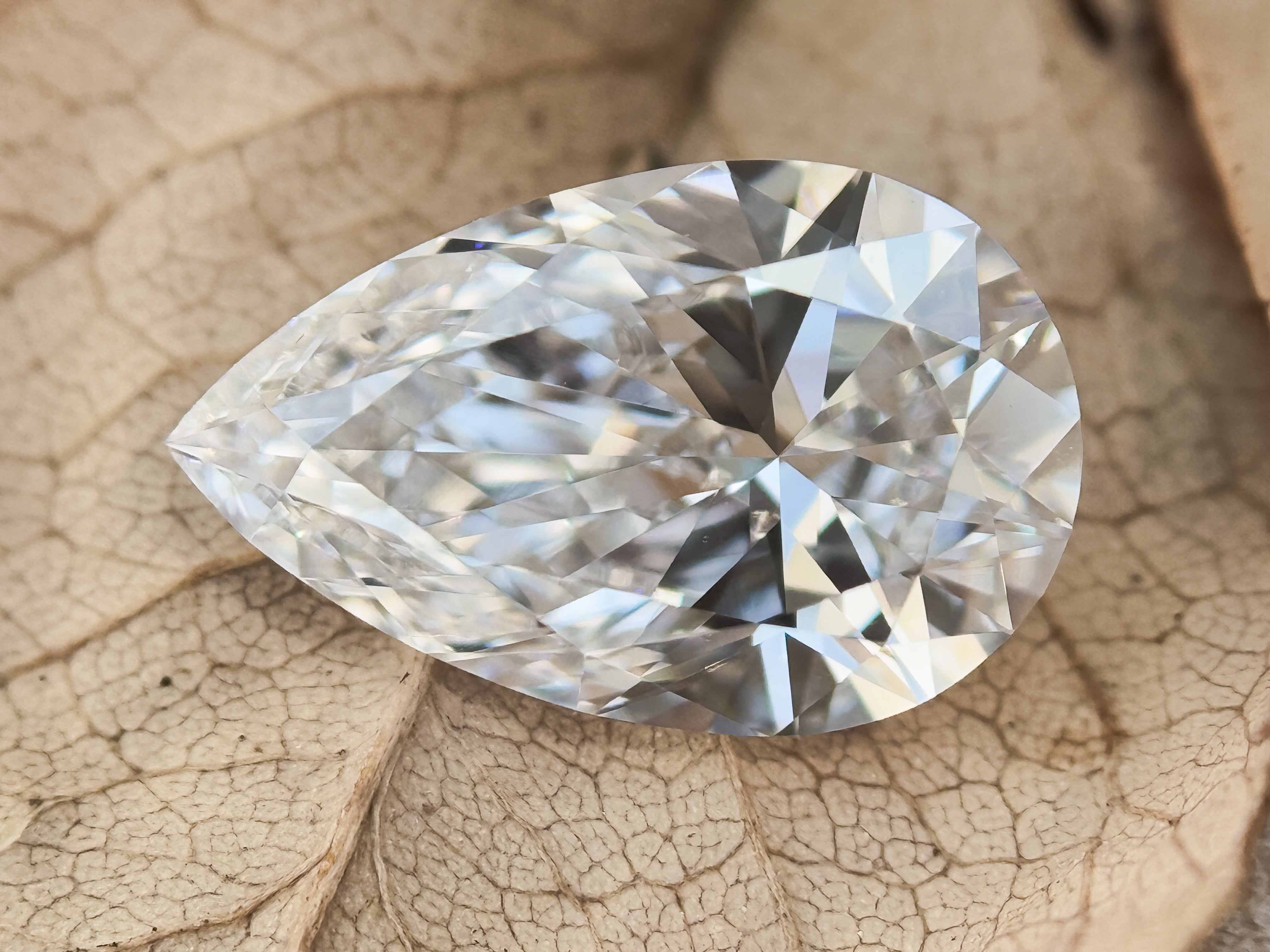 2.50 Ct Pear Brilliant Cut White Lab Grown Fancy Diamond