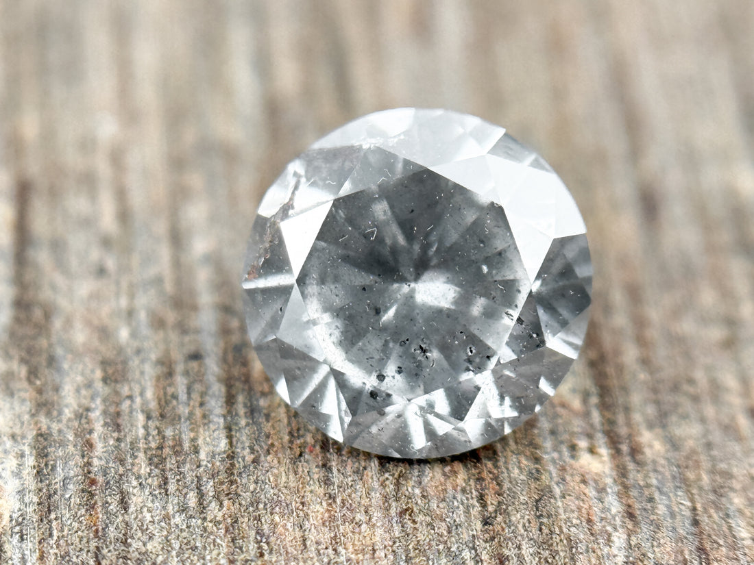 1.02 Ct Round Brilliant Cut Grey Natural Galaxy Diamond