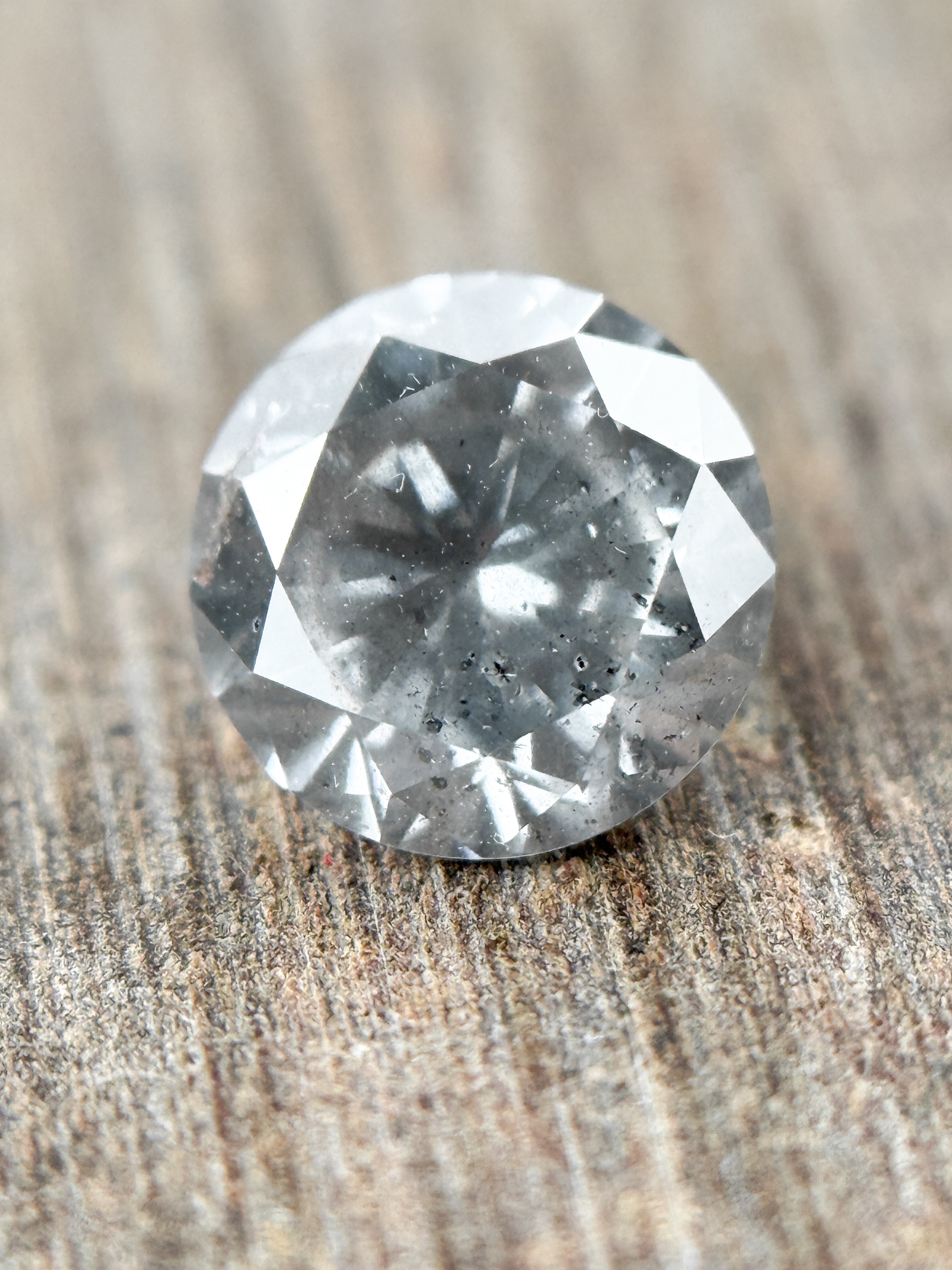 1.02 Ct Round Brilliant Cut Grey Natural Galaxy Diamond