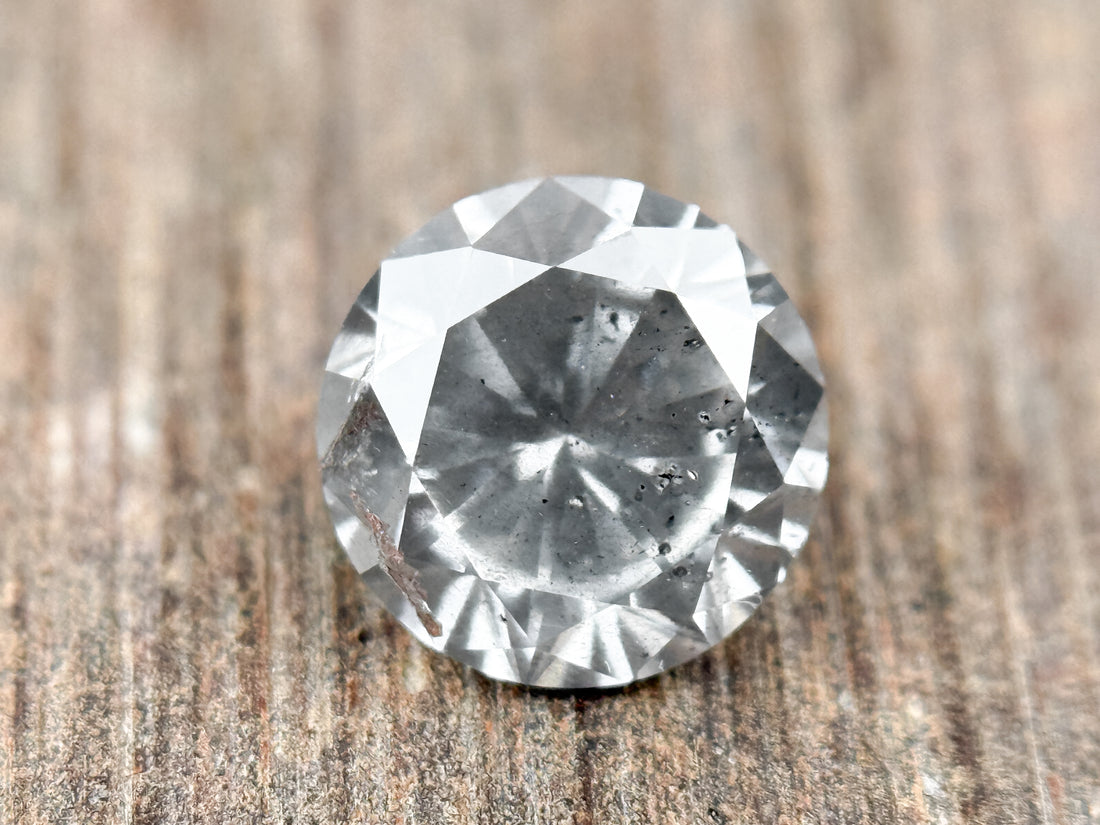 1.02 Ct Round Brilliant Cut Grey Natural Galaxy Diamond