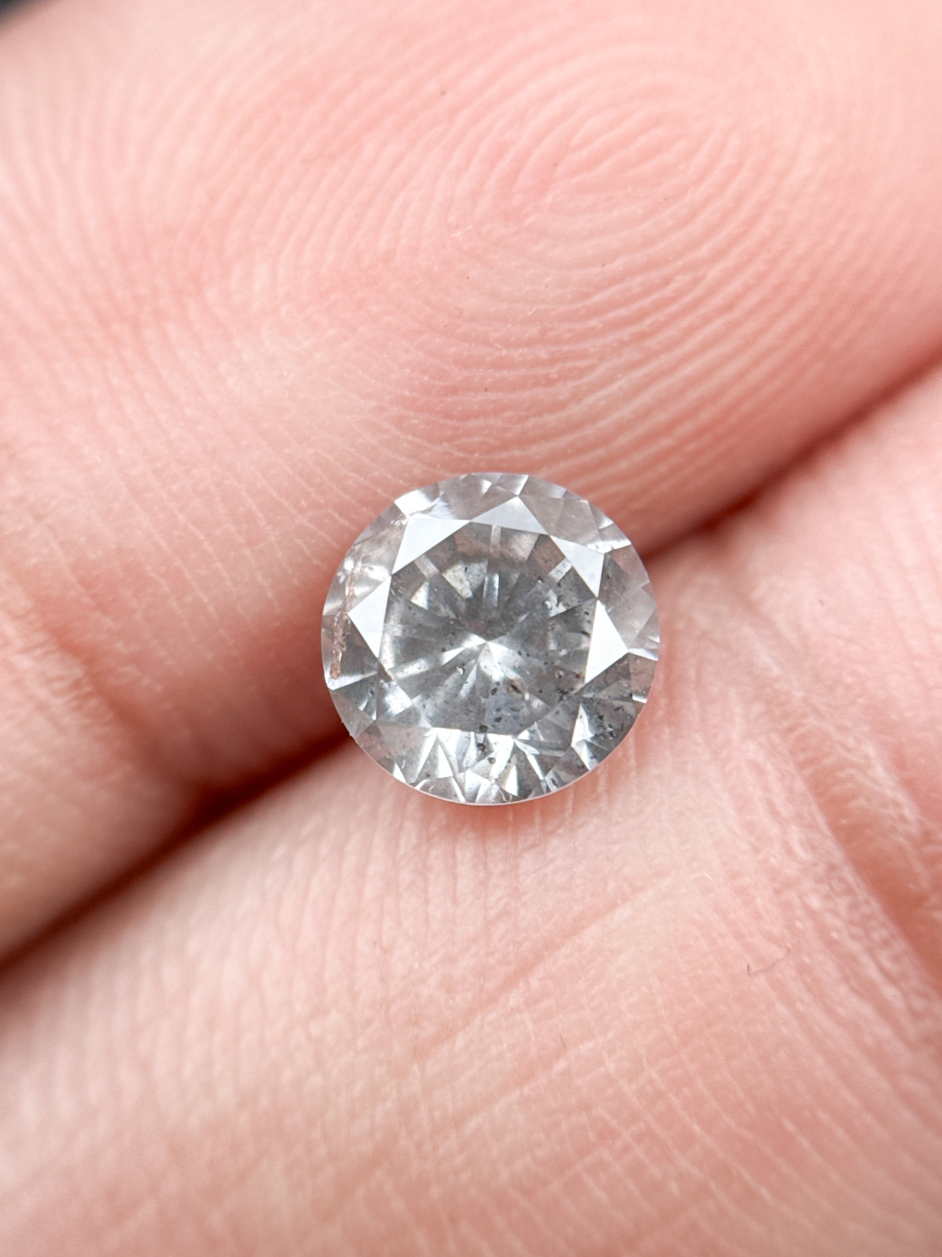 1.02 Ct Round Brilliant Cut Grey Natural Galaxy Diamond