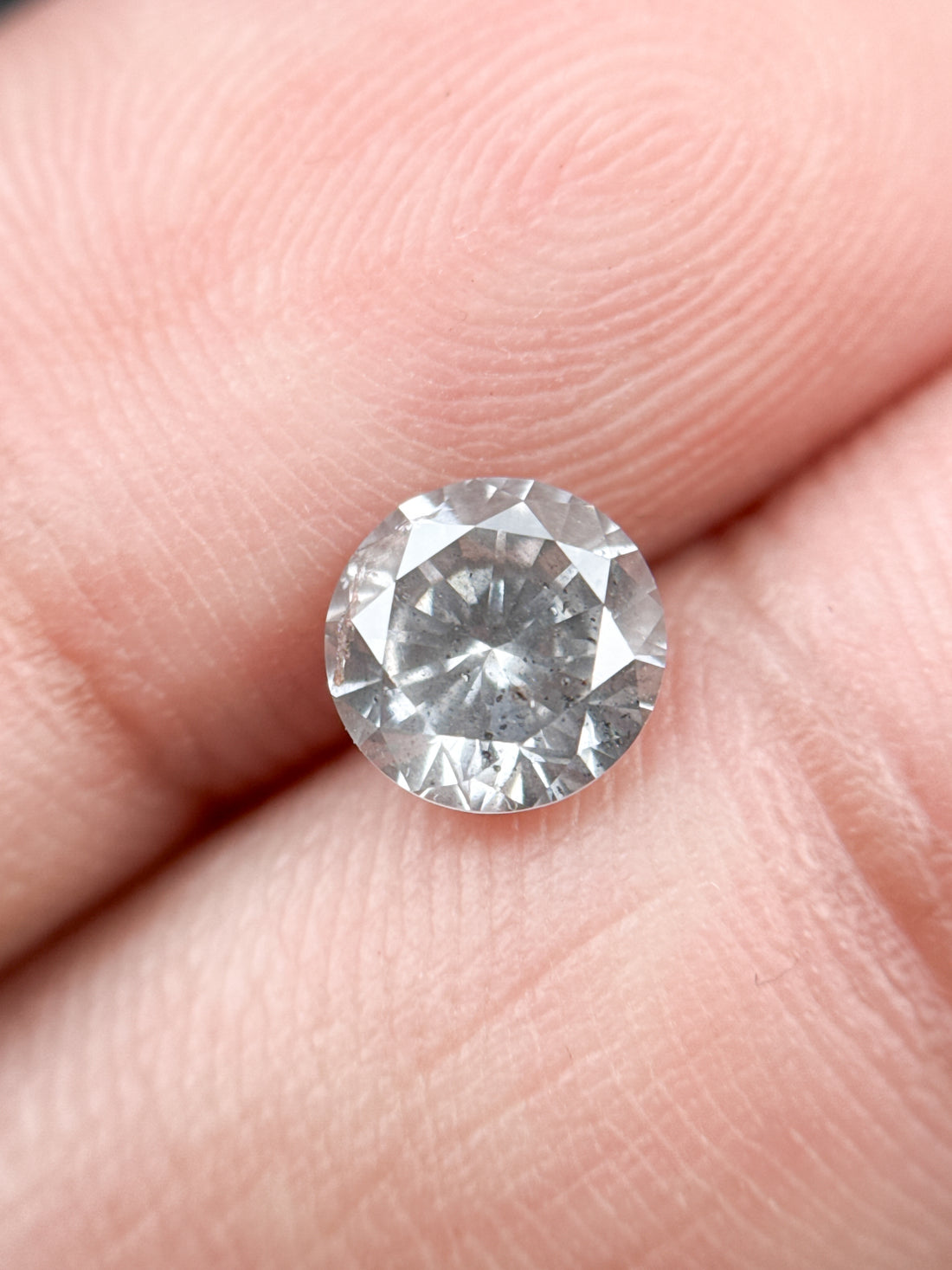 1.02 Ct Round Brilliant Cut Grey Natural Galaxy Diamond