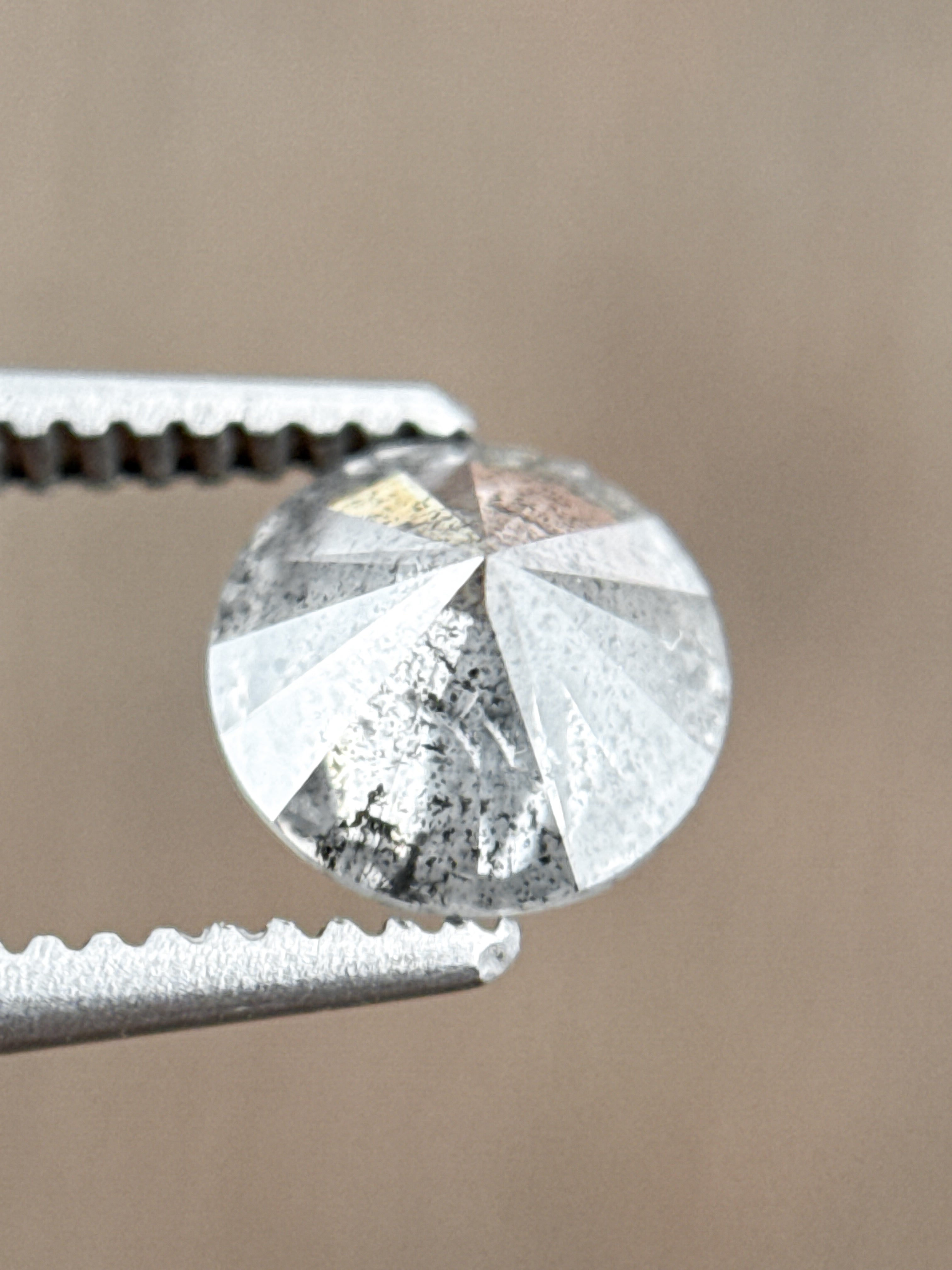 0.75 Ct Round Brilliant Cut Grey Natural Minimalist Diamond