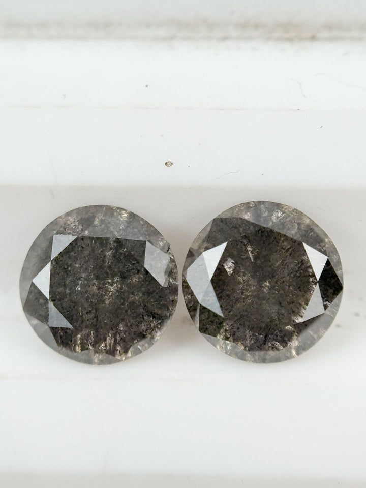 1.16 Ct Round Brilliant Cut Grey Natural Fancy Diamond