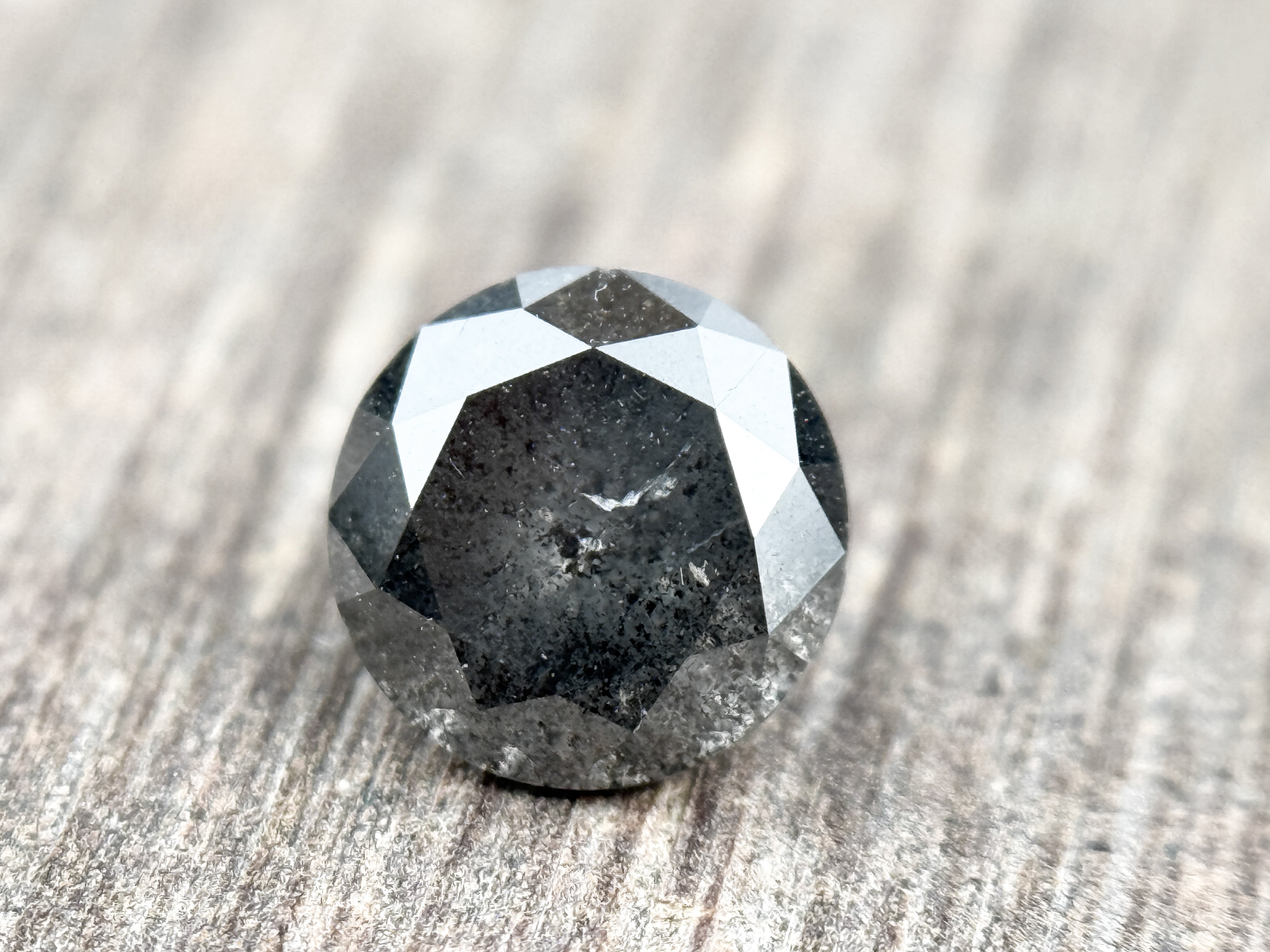 1.03 Ct Round Brilliant Cut Grey Natural Galaxy Diamond