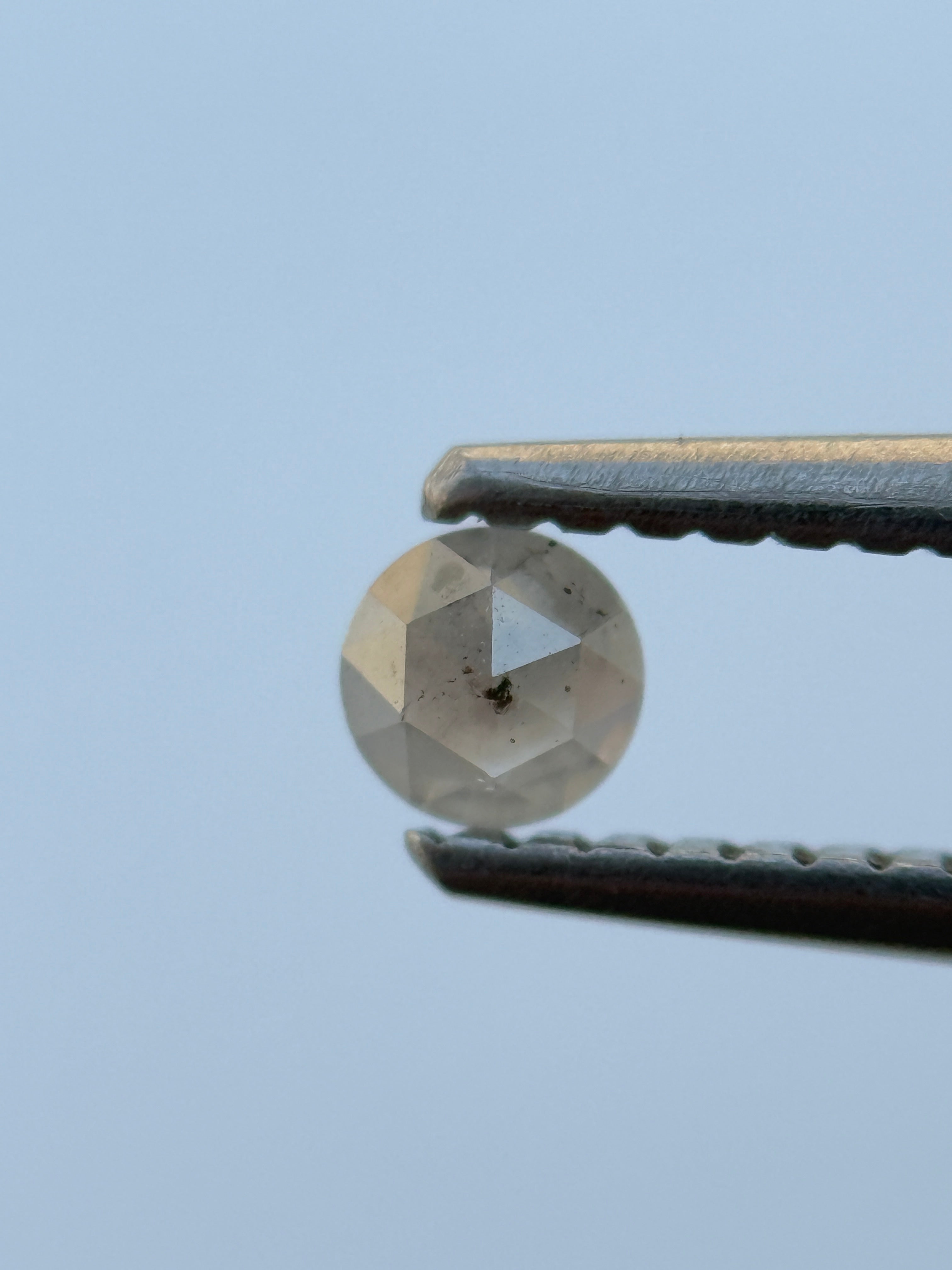 0.21 Ct Round Rose Cut ICY Grey Natural Salt and Pepper Diamond