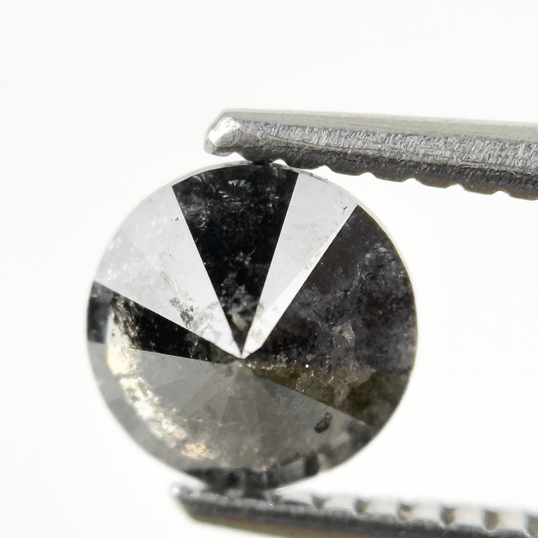 0.94 Ct Round Brilliant Cut Grey Natural Salt and Pepper Diamond
