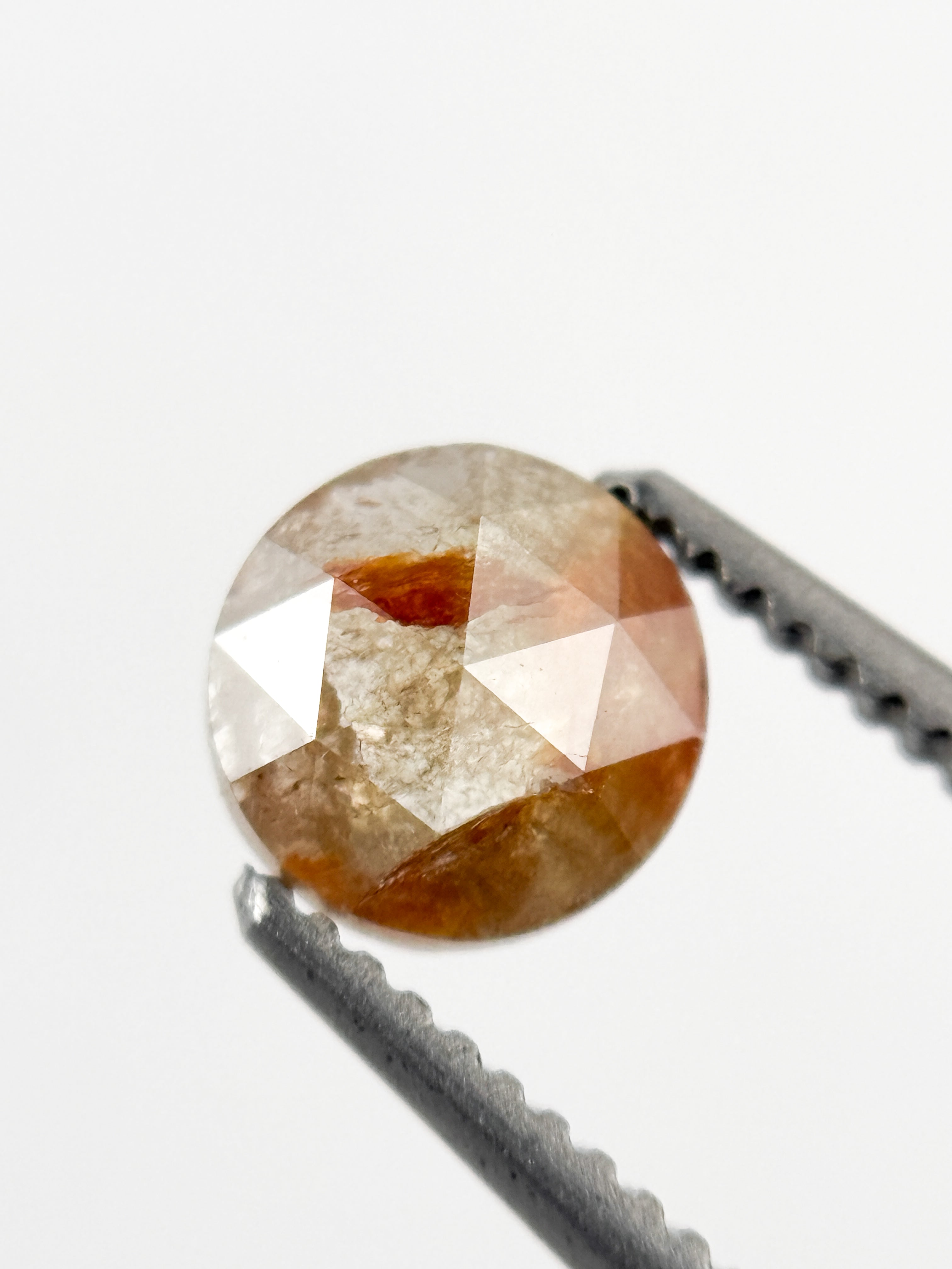 0.67 Ct Round Rose Cut Red Natural Minimalist Diamond
