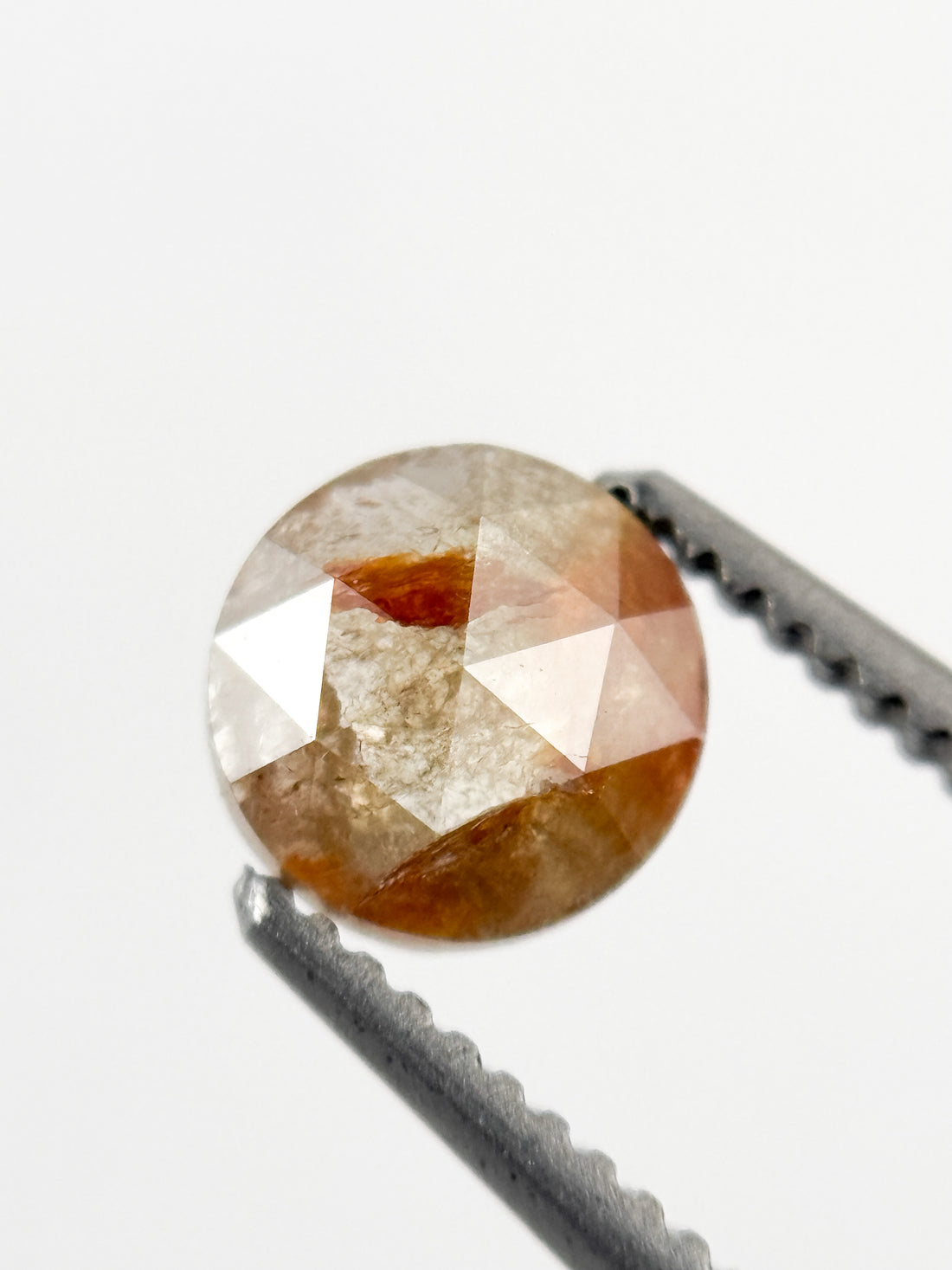 0.67 Ct Round Rose Cut Red Natural Minimalist Diamond