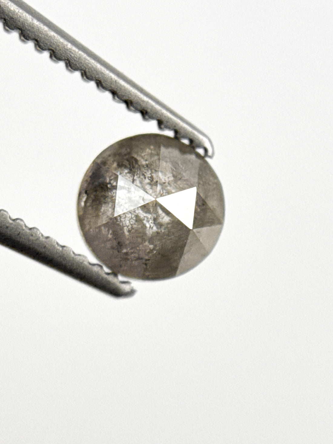 0.85 Ct Round Rose Cut Grey Natural Fancy Diamond