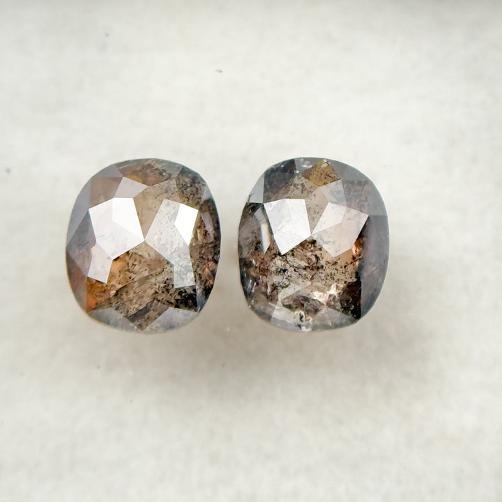 1.92 Ct Oval Rose Cut Red Natural Salt and Pepper Diamond