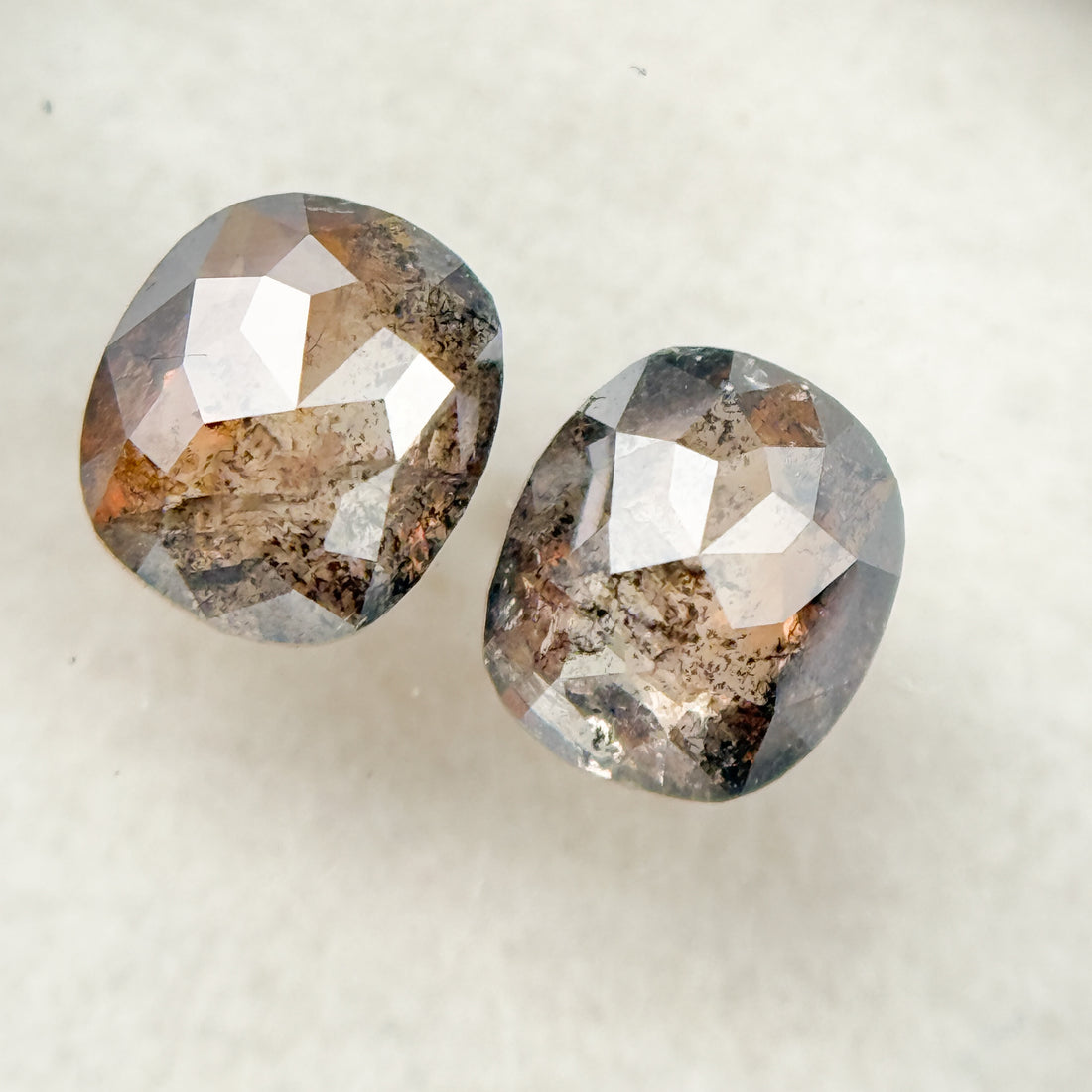 1.92 Ct Oval Rose Cut Red Natural Salt and Pepper Diamond
