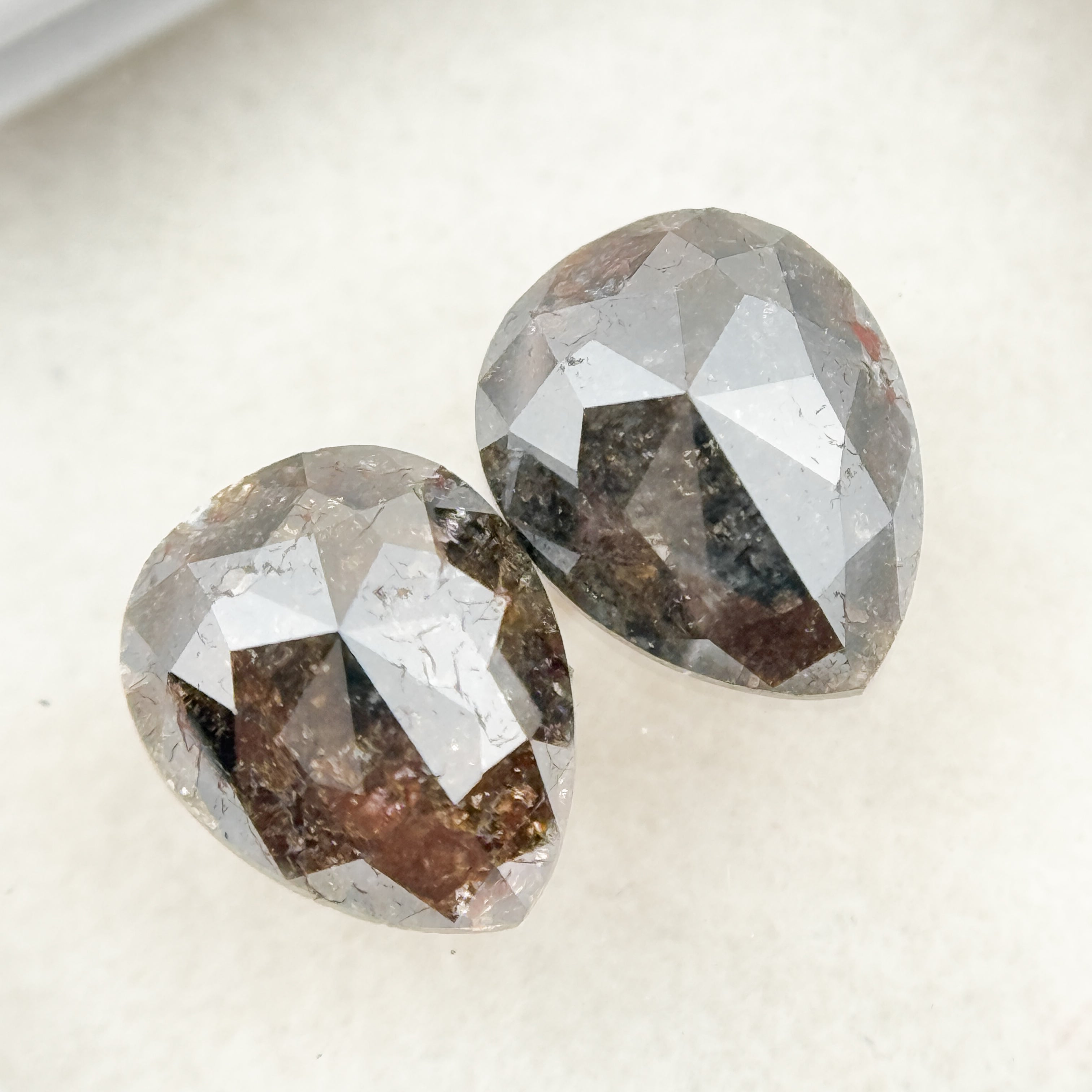 1.92 Ct Pear Rose Cut Red Natural Pair Diamond