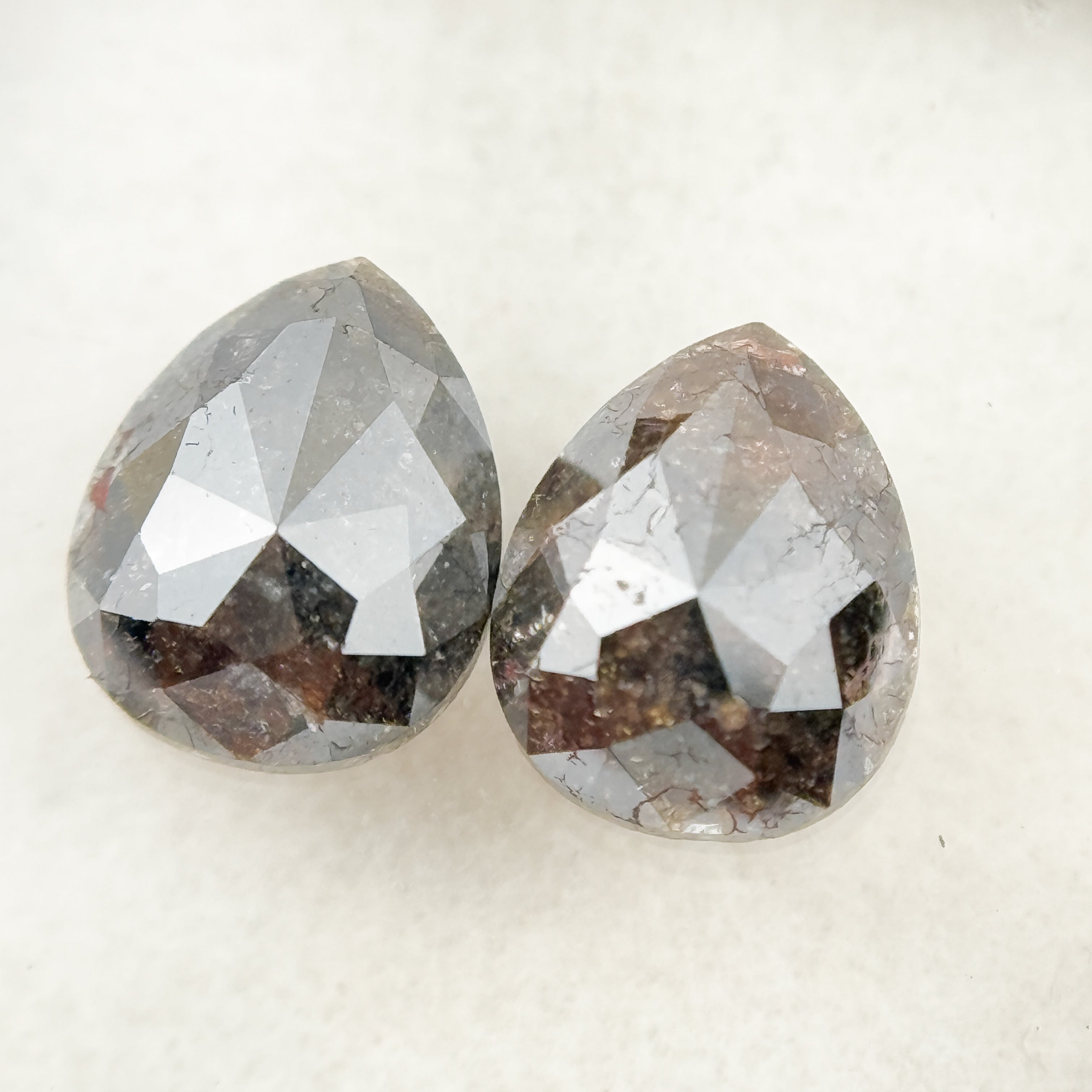 1.92 Ct Pear Rose Cut Red Natural Pair Diamond