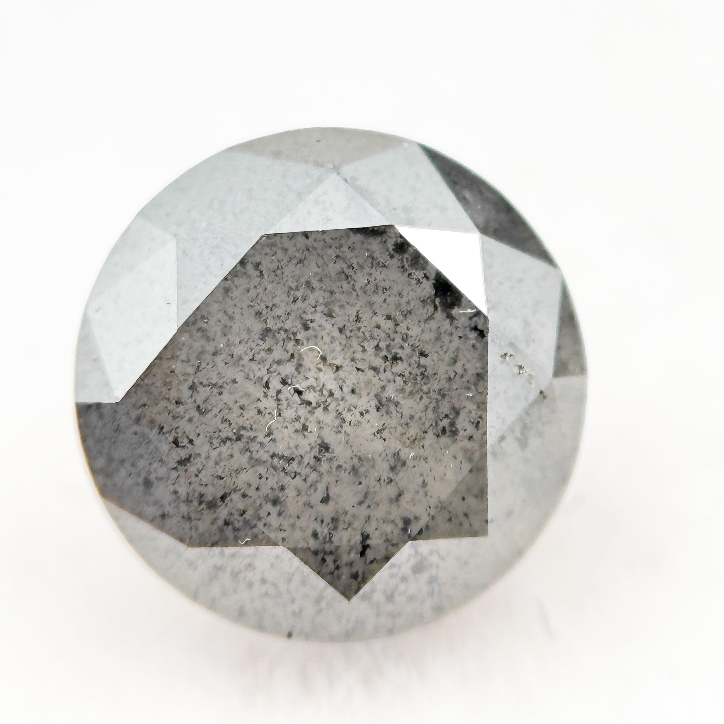 1.67 Ct Round Brilliant Cut Grey Natural Fancy Diamond