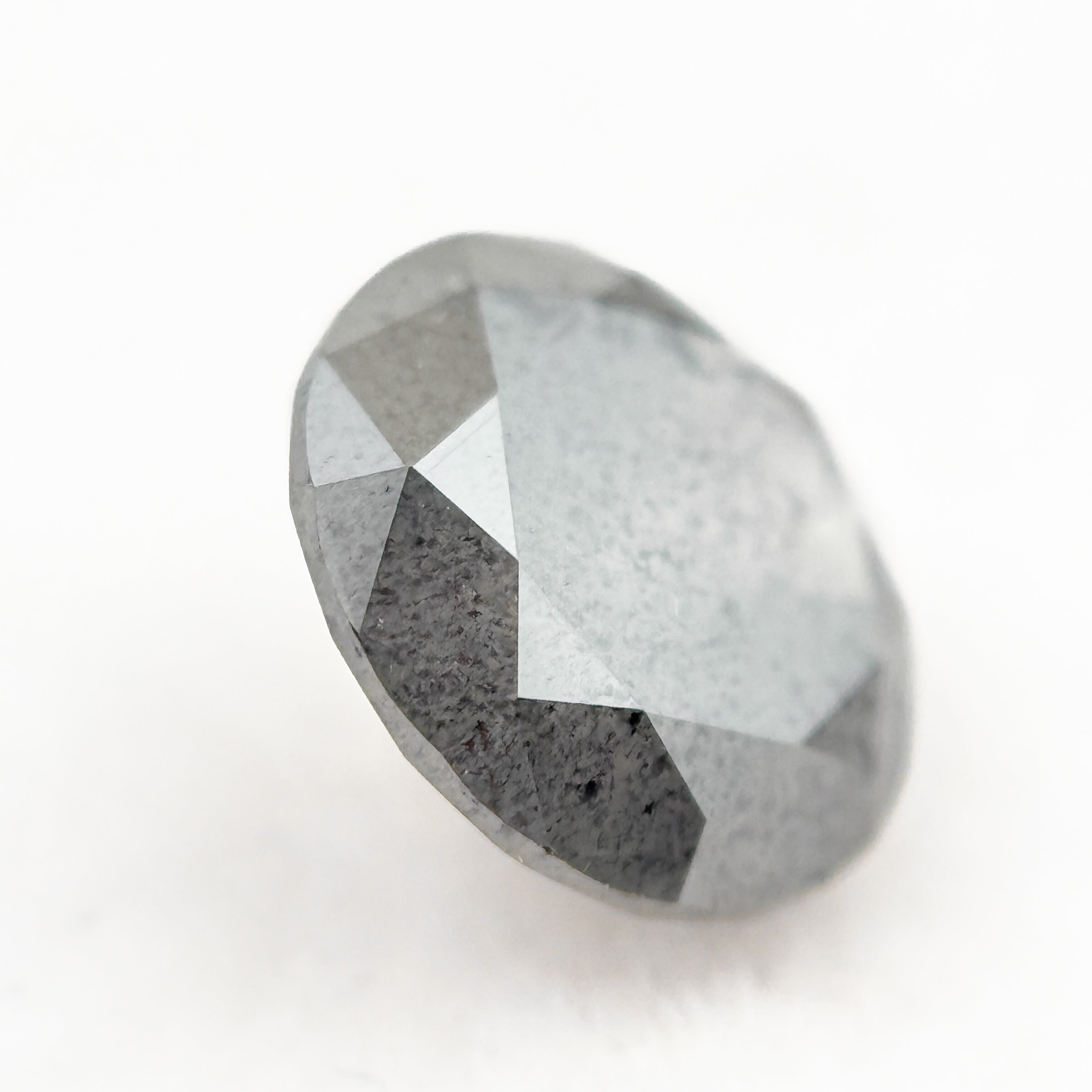 1.67 Ct Round Brilliant Cut Grey Natural Fancy Diamond