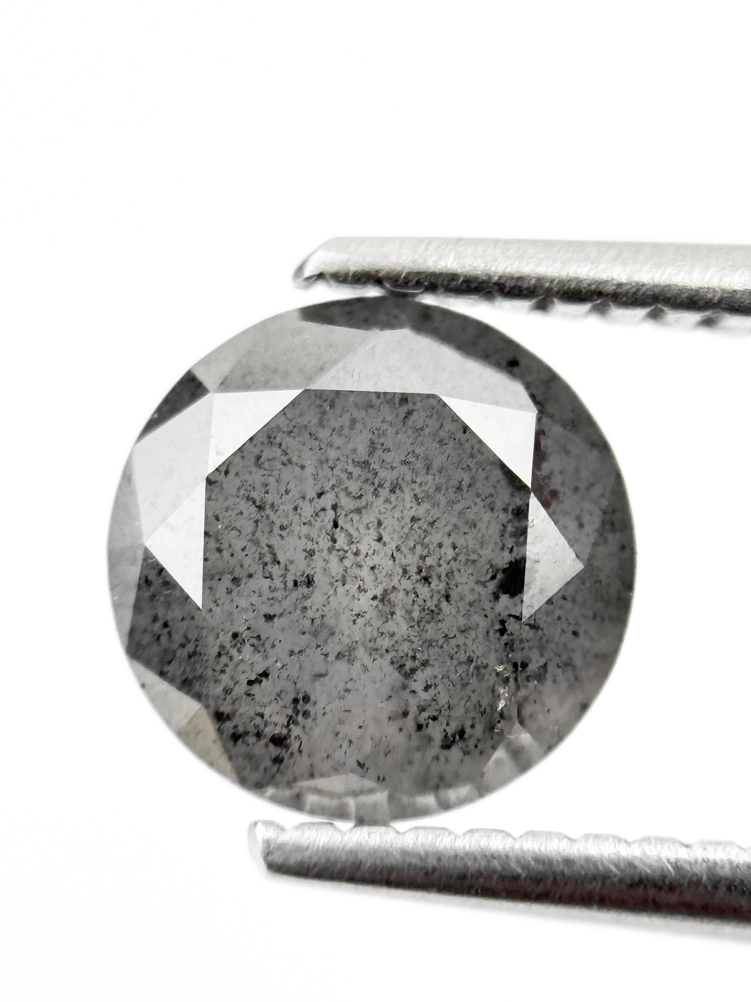 1.67 Ct Round Brilliant Cut Grey Natural Fancy Diamond