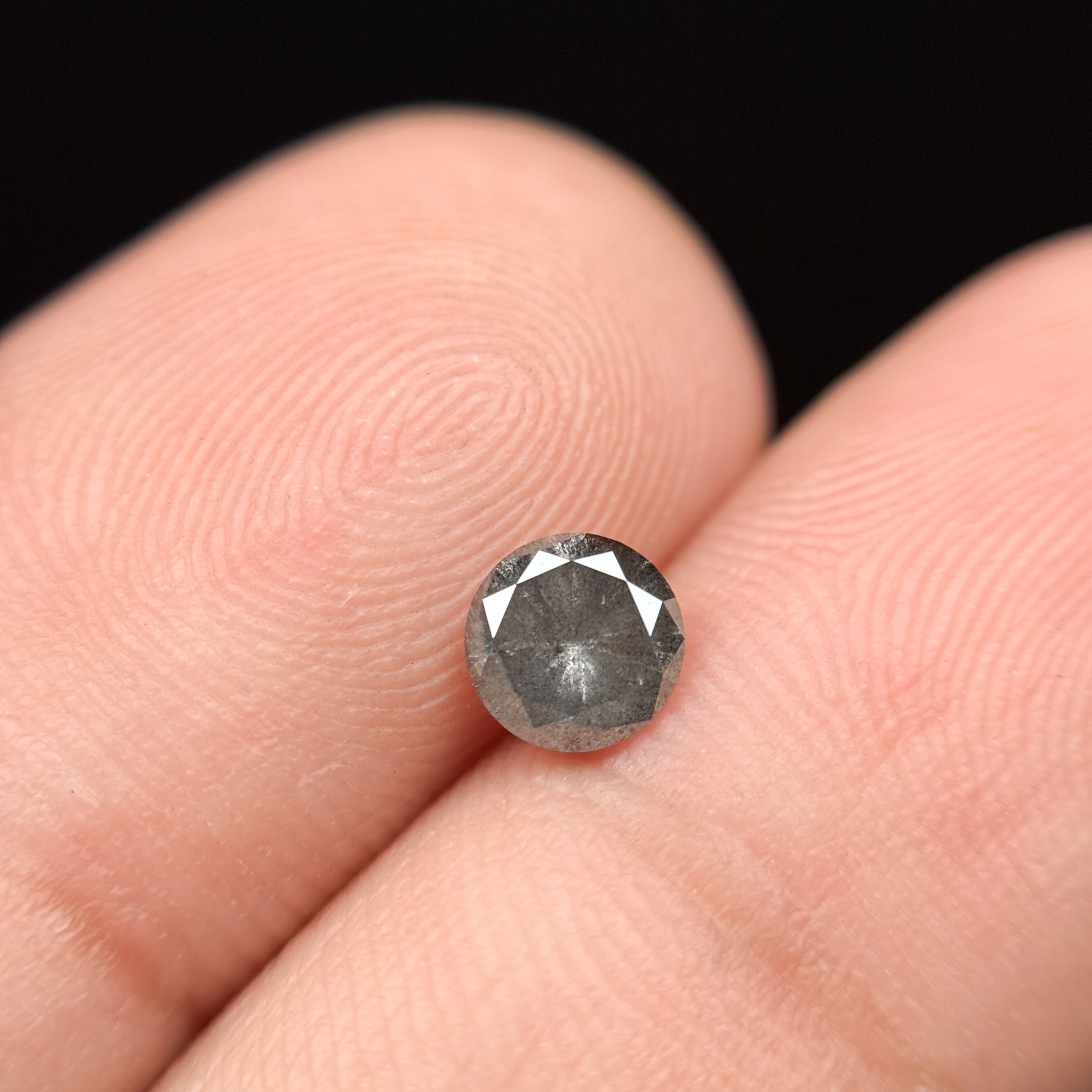 0.55 Ct Round Brilliant Cut Grey Natural Minmal Diamond