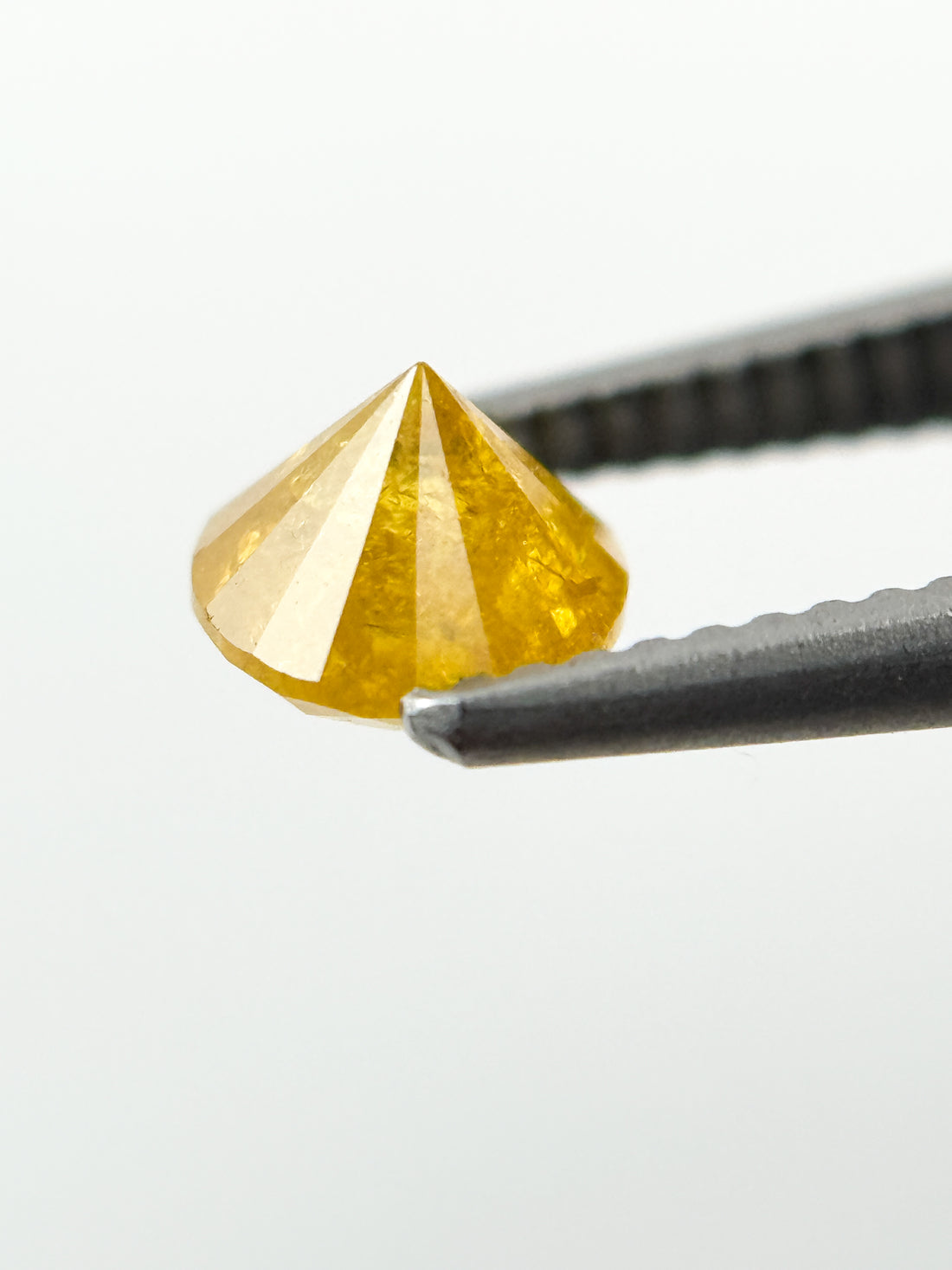 0.55 Ct Round Brilliant Cut Yellow Natural Fancy Diamond