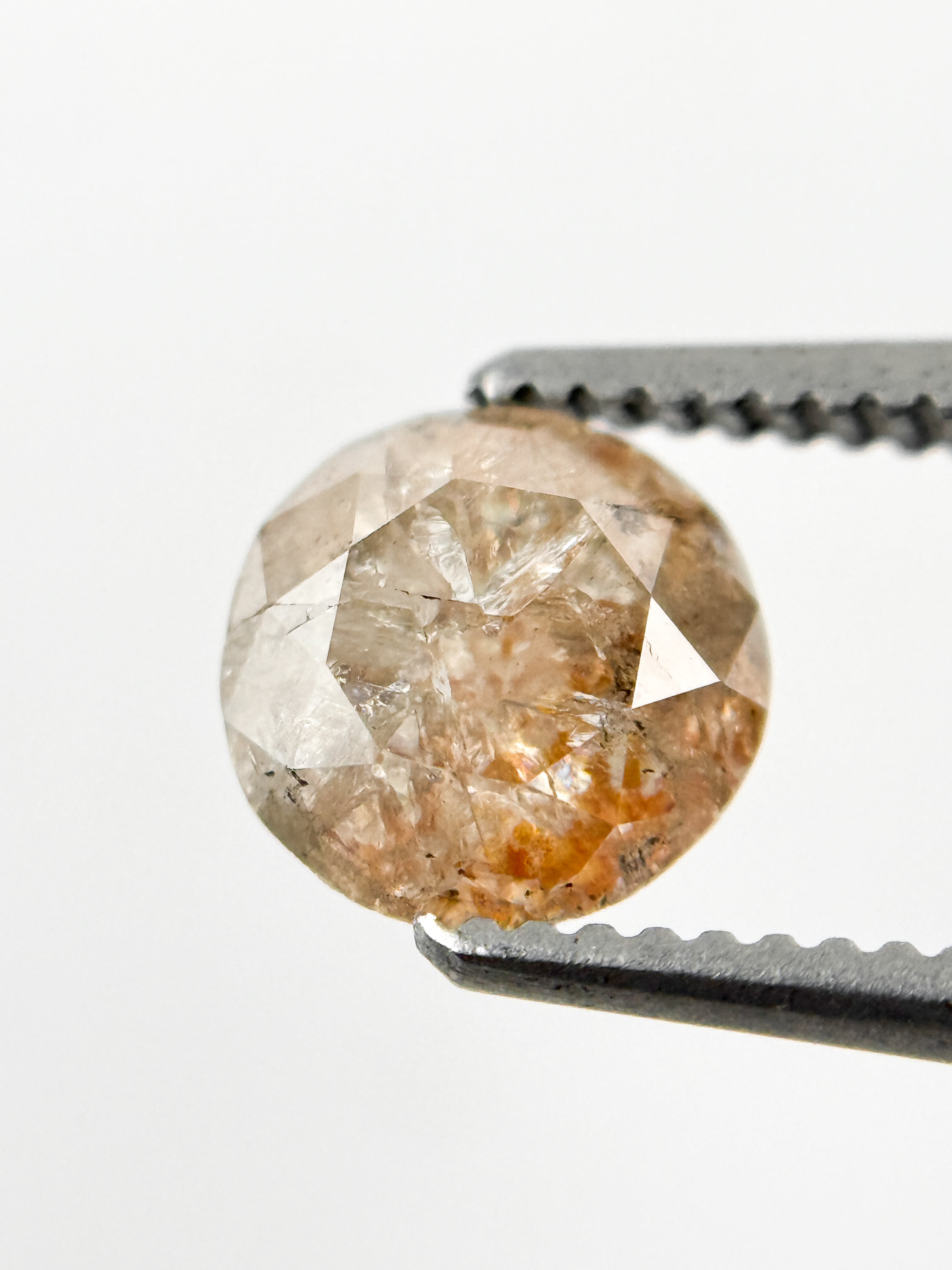 0.97 Ct Round Brilliant Cut Reddish Grey Natural Fancy Diamond