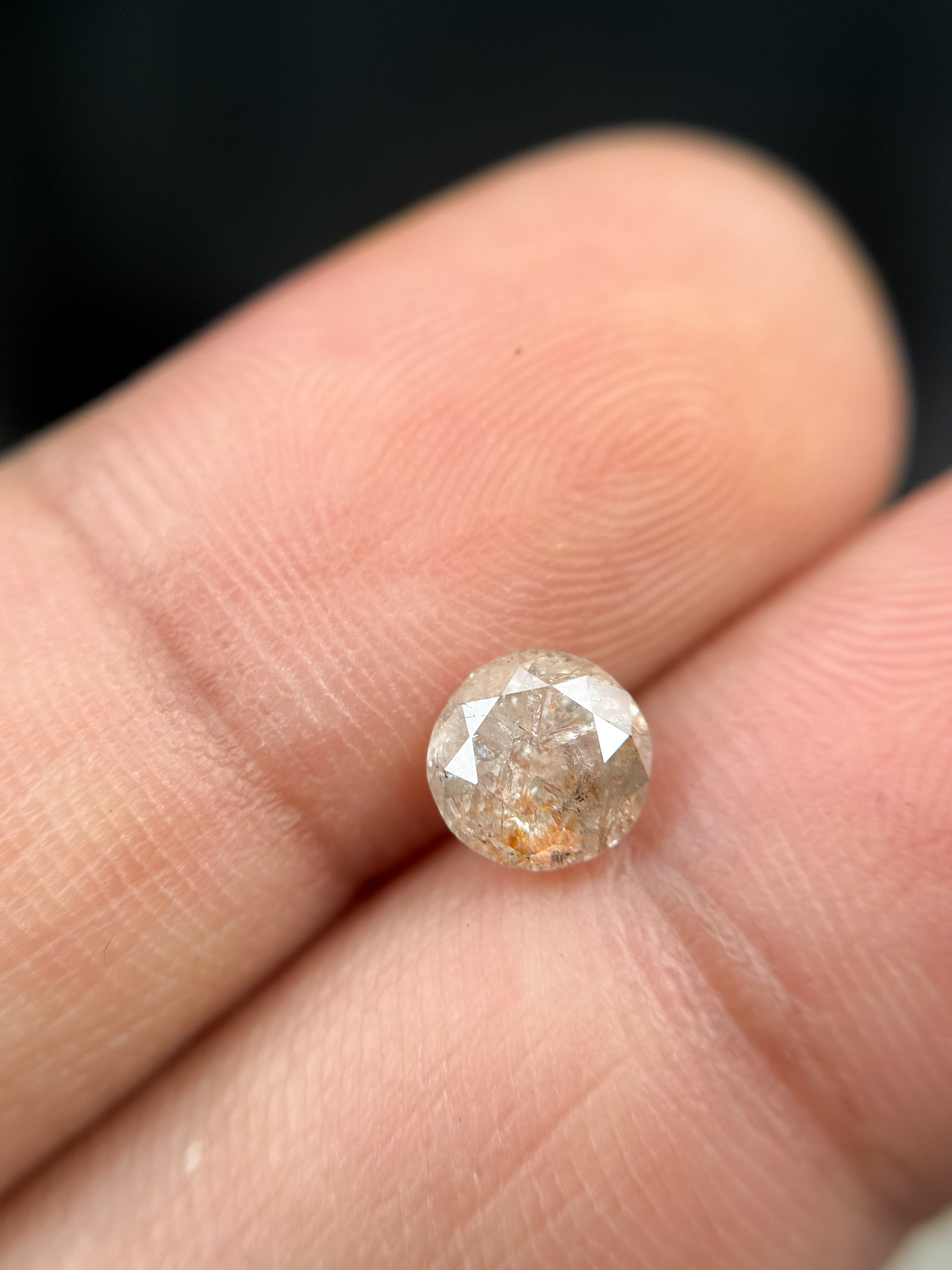 0.97 Ct Round Brilliant Cut Reddish Grey Natural Fancy Diamond