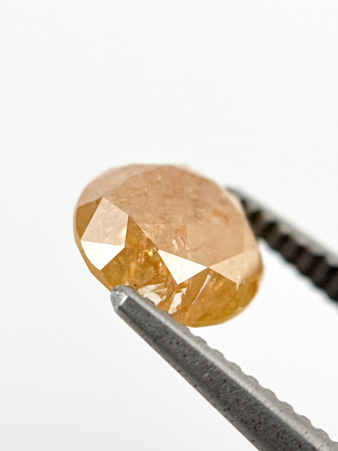 1.31 Ct Round Brilliant Cut Orange Natural Fancy Diamond